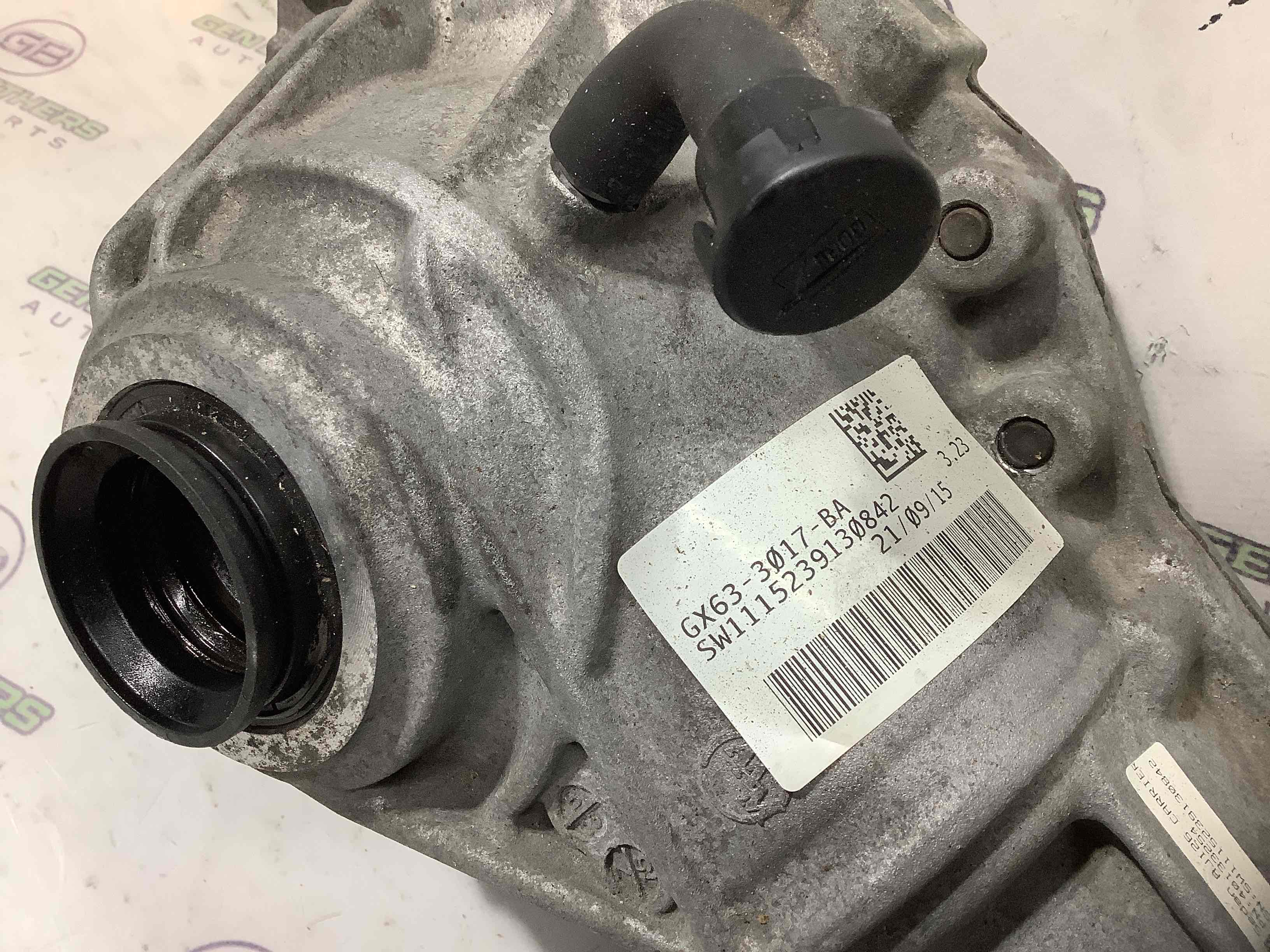 Редуктор переднього мосту