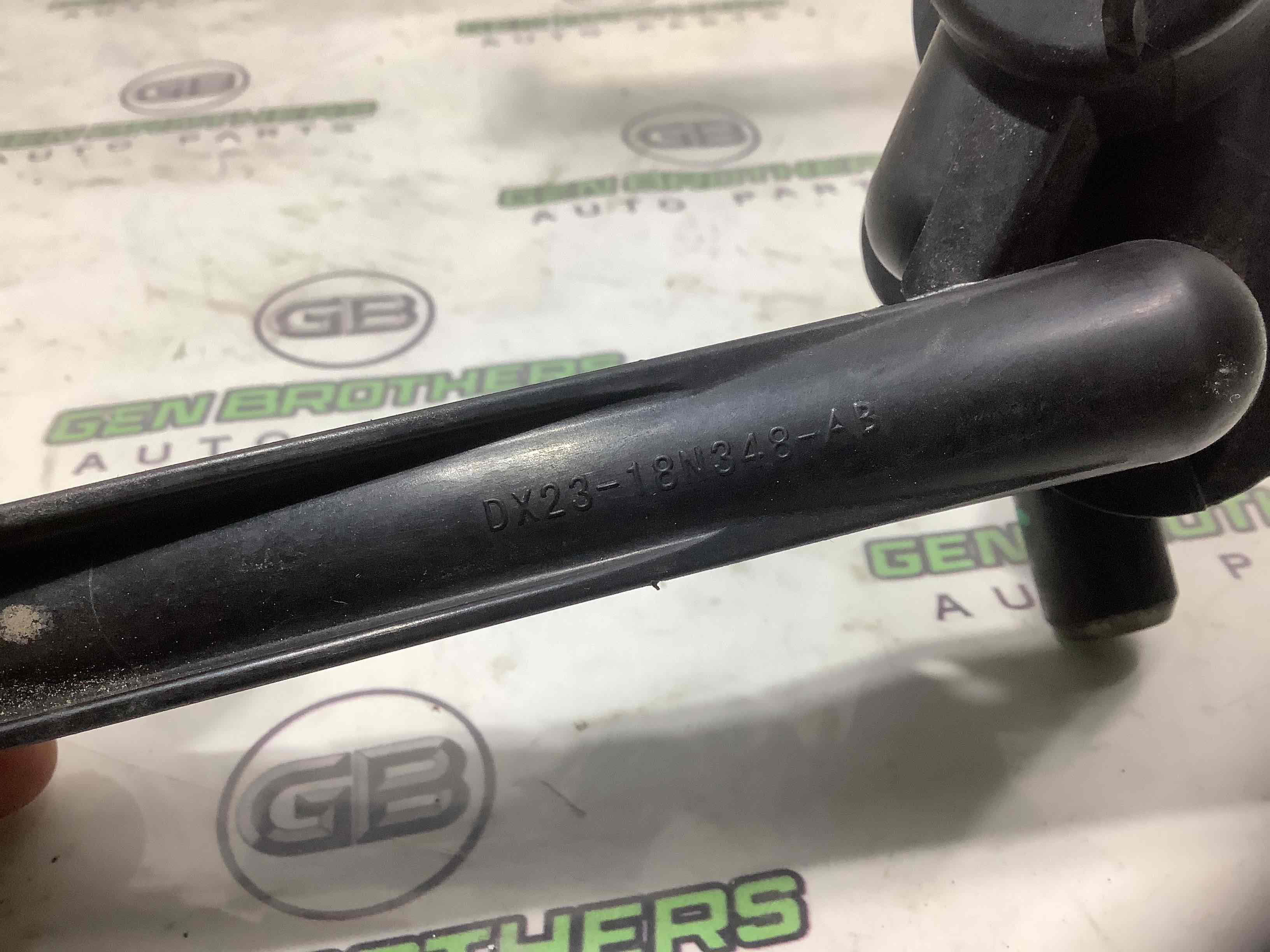 Патрубок трубопровід, шланг