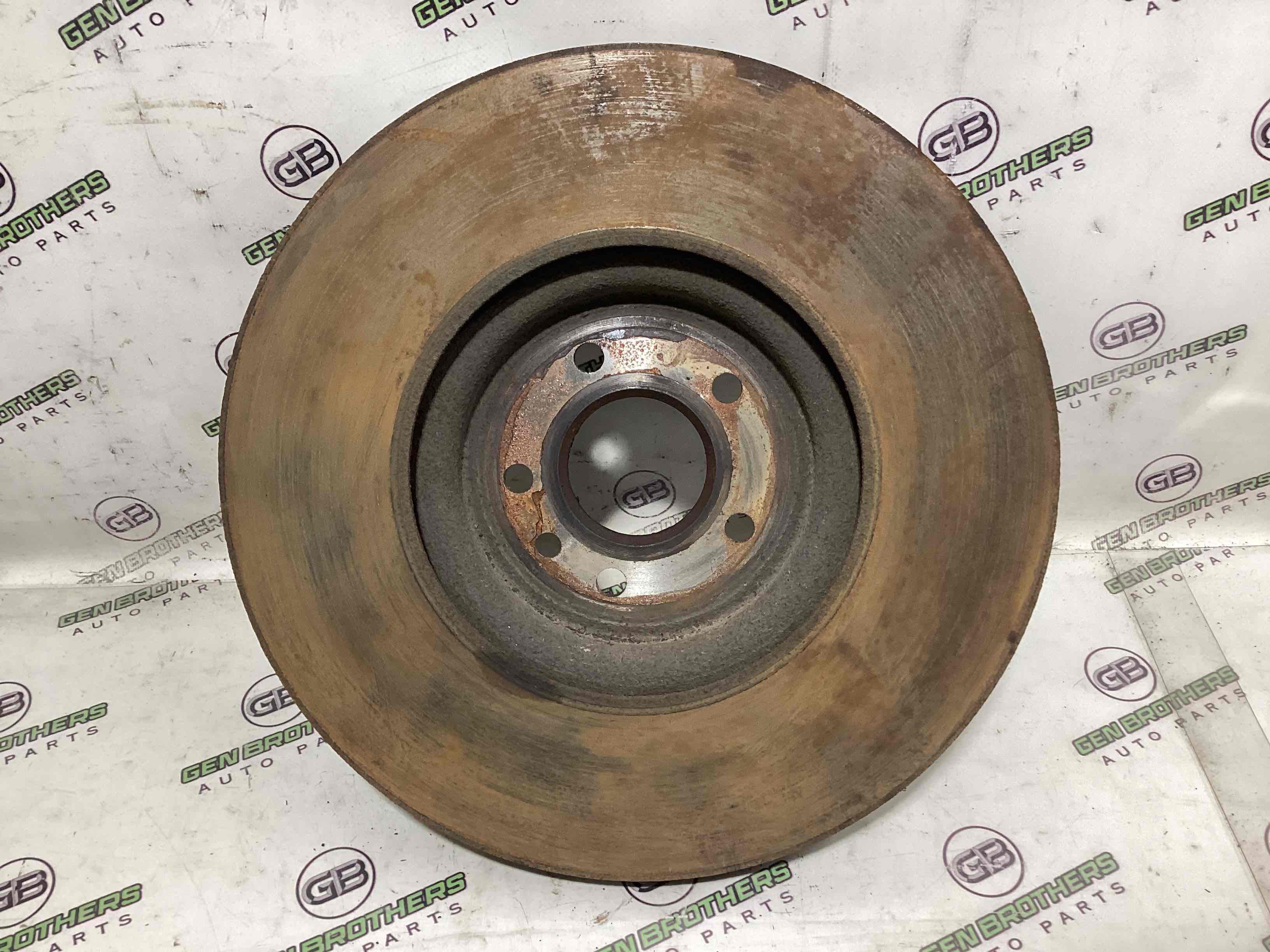 Гальмівний диск передній