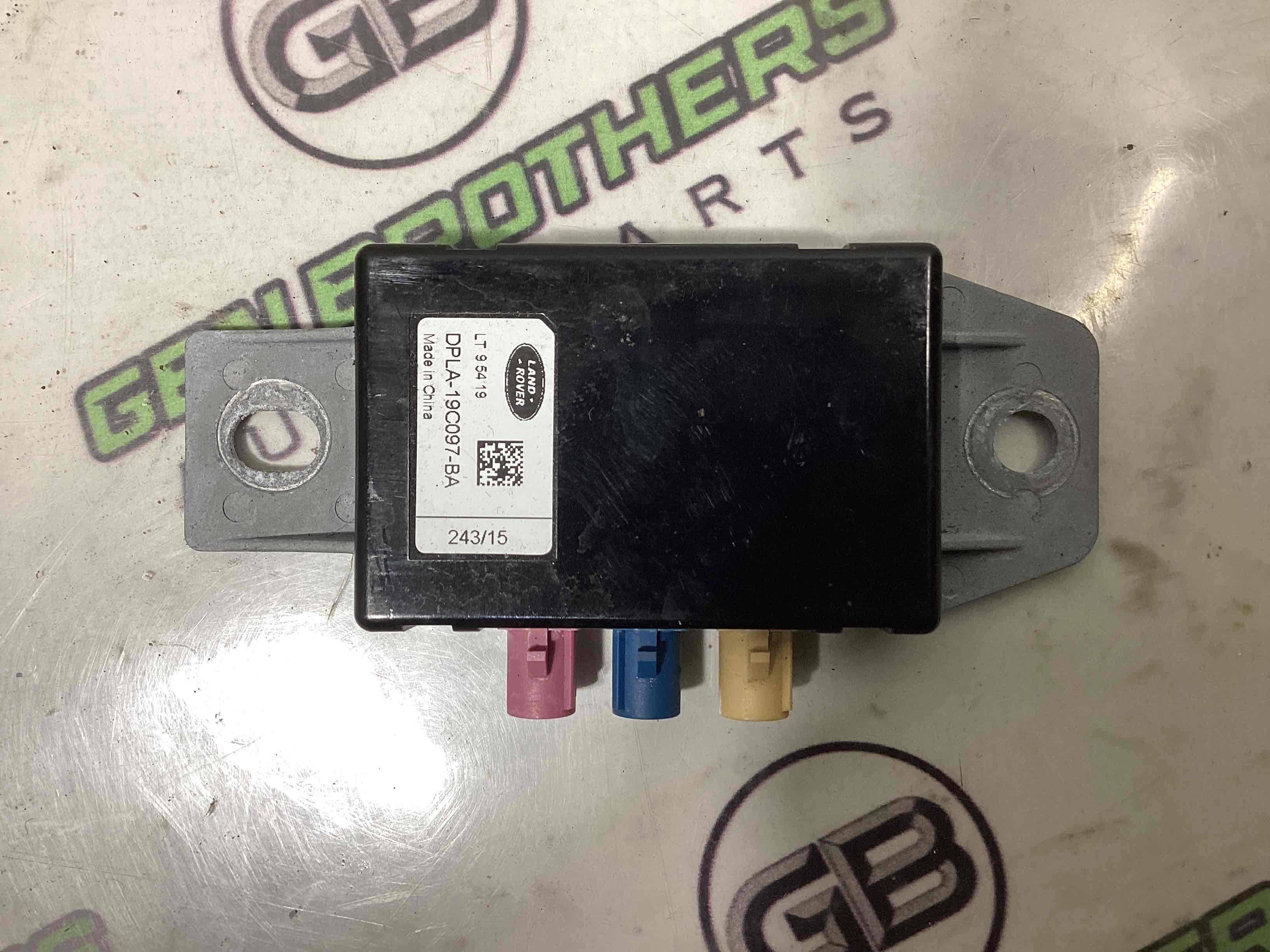 Антена, підсилювач антени