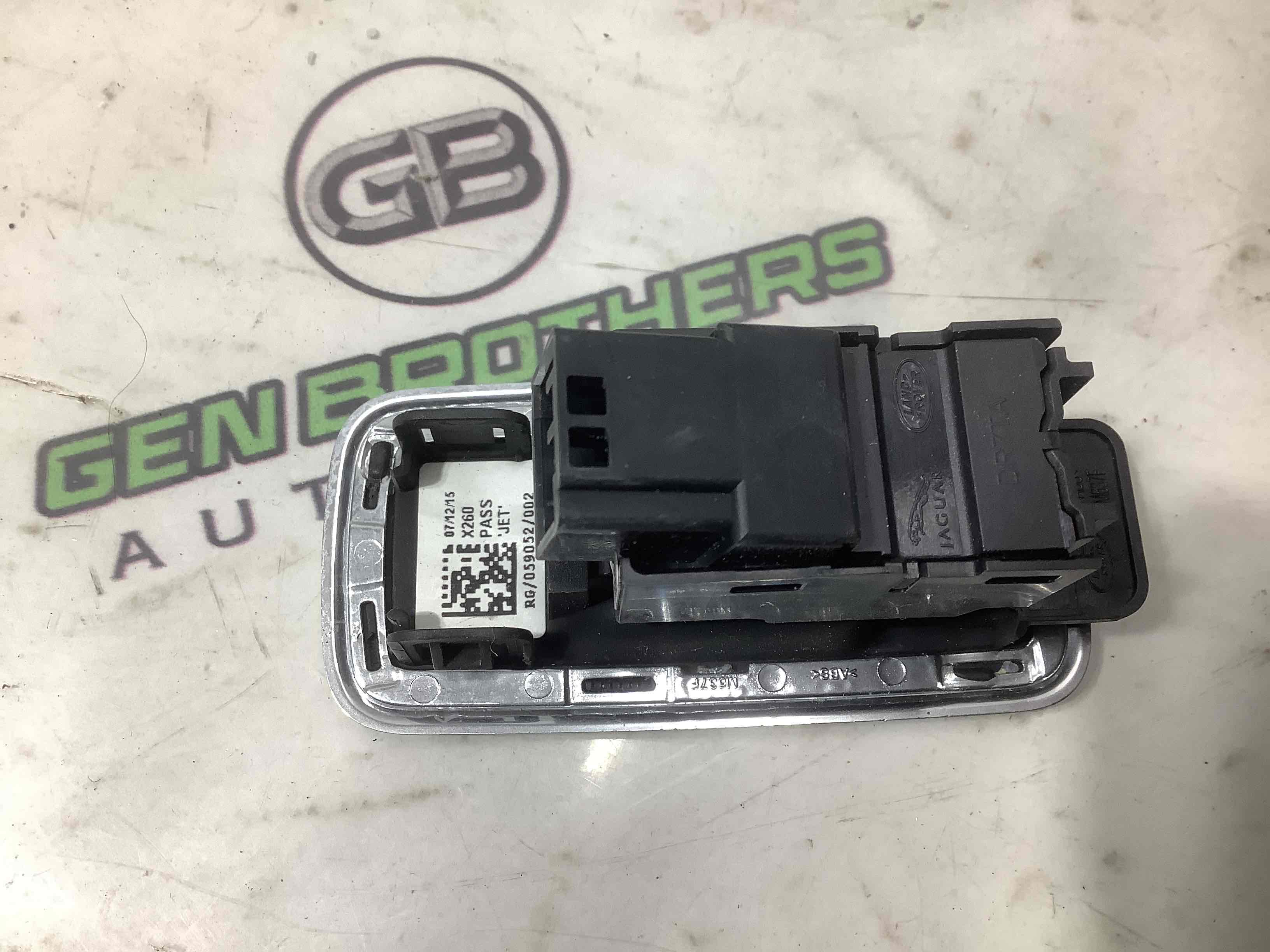 Кнопки керування склопідйомниками