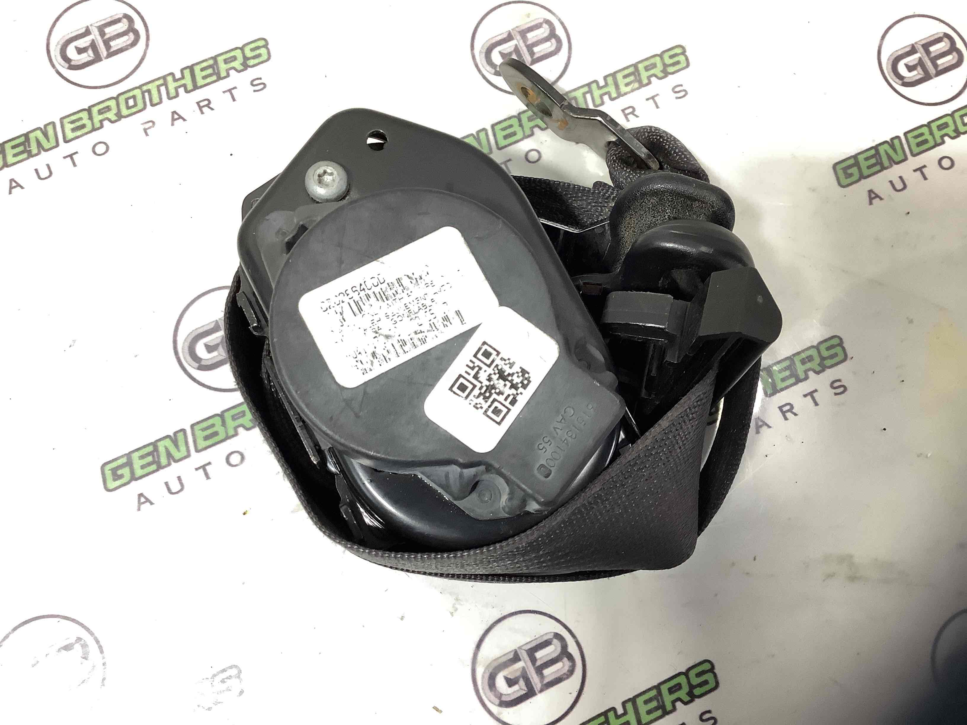 Ремень безопасности