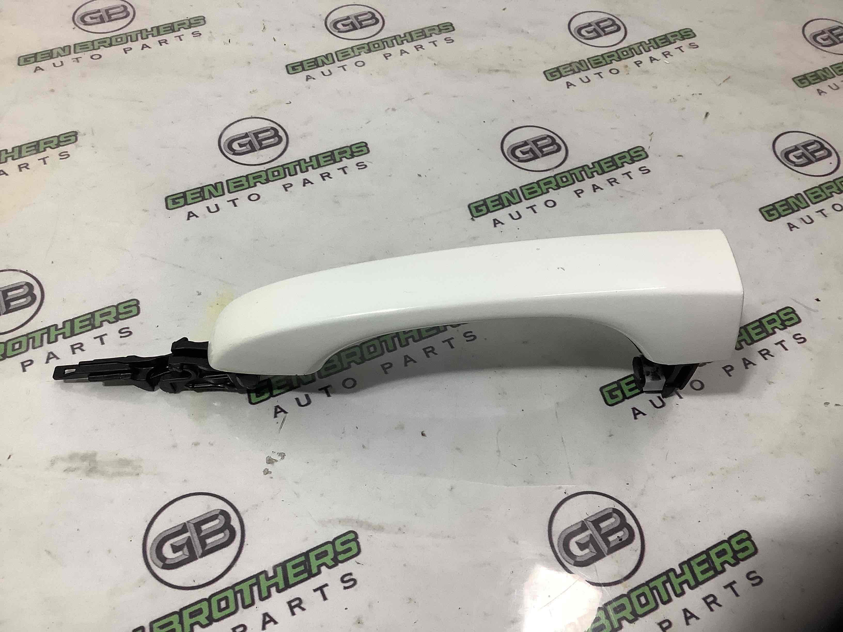 Ручка двери наружная