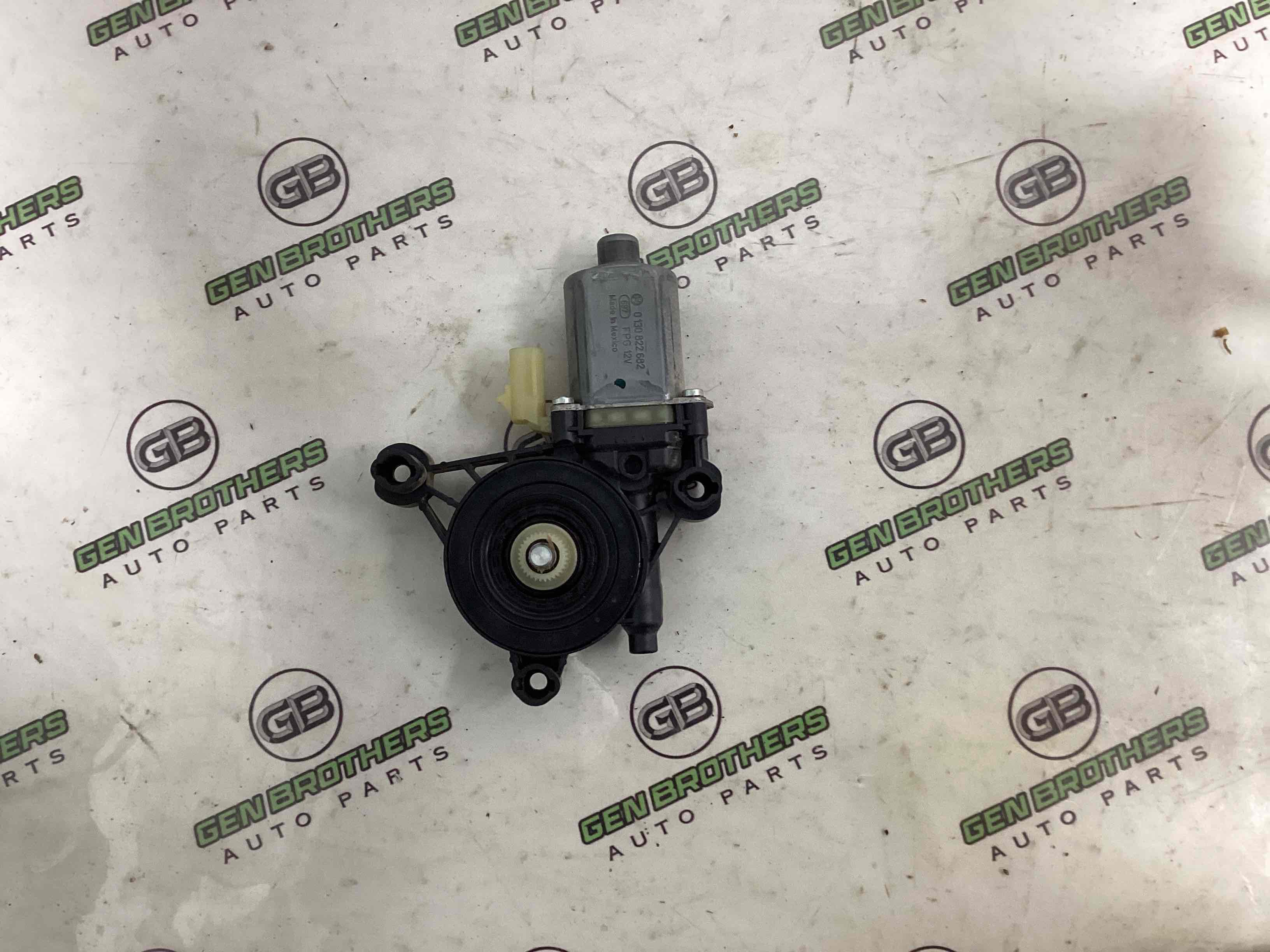 Моторчик стеклоподъемника