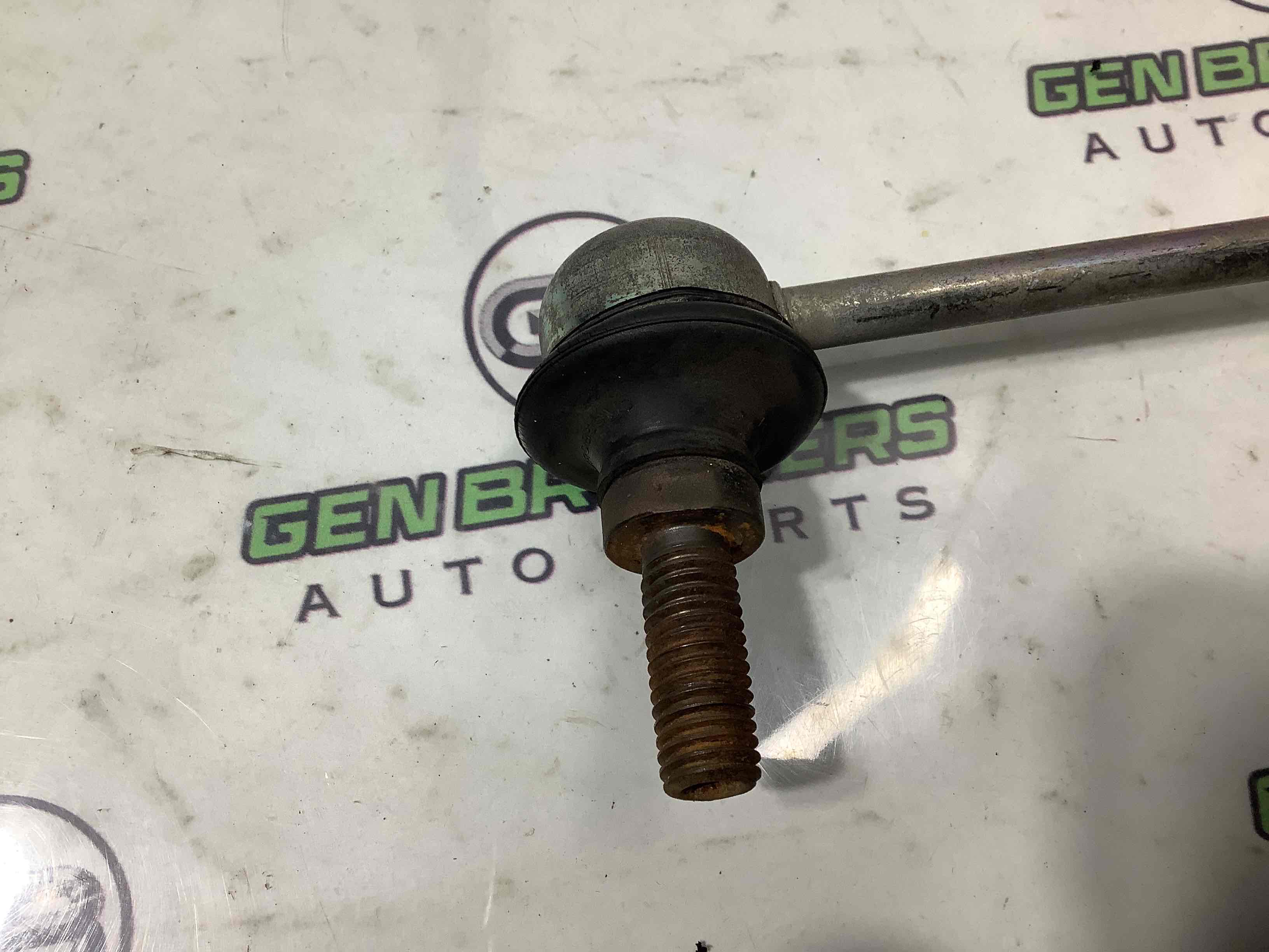 Стойка стабилизатора