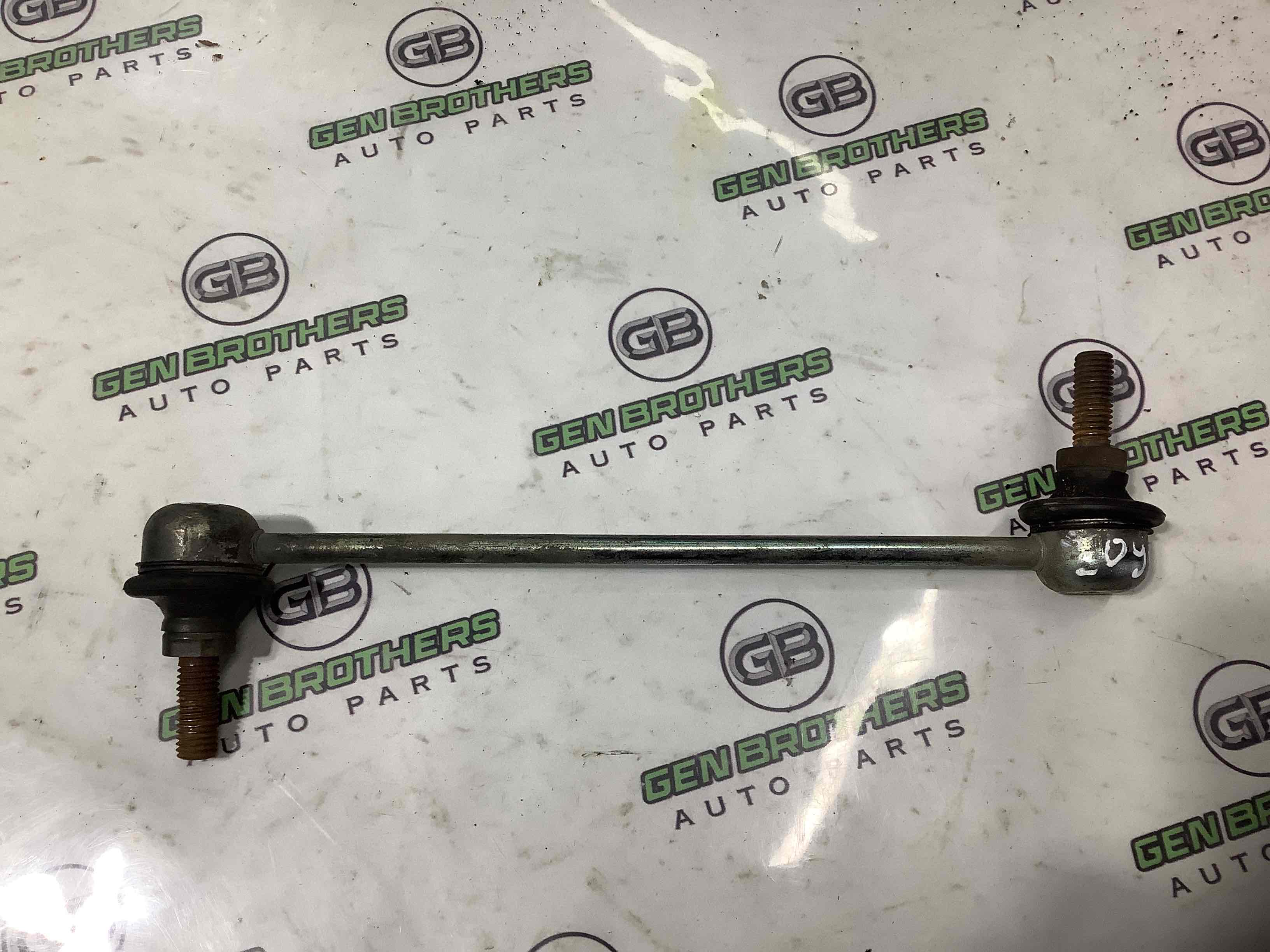 Стойка стабилизатора