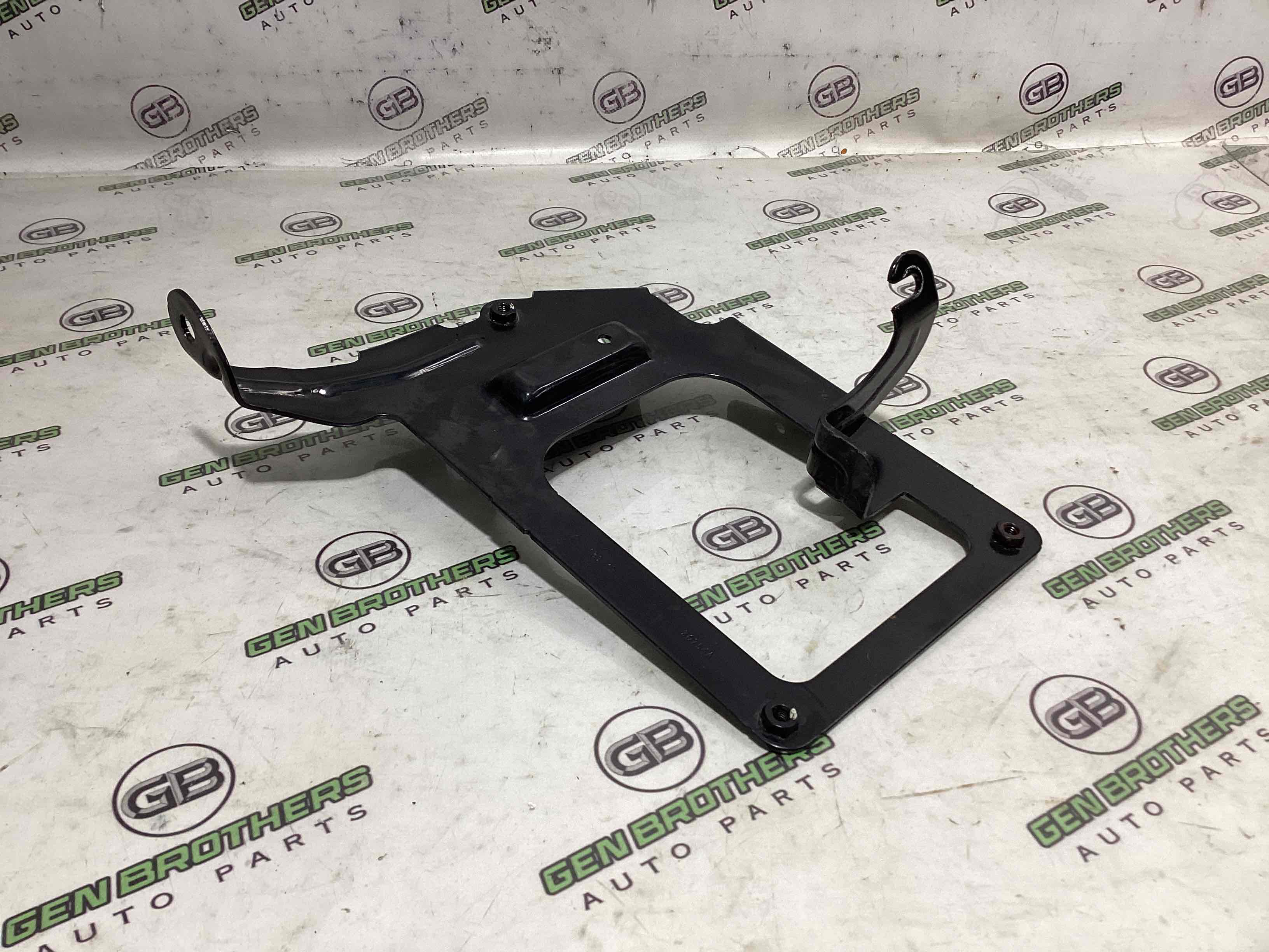 Крепление, кронштейн