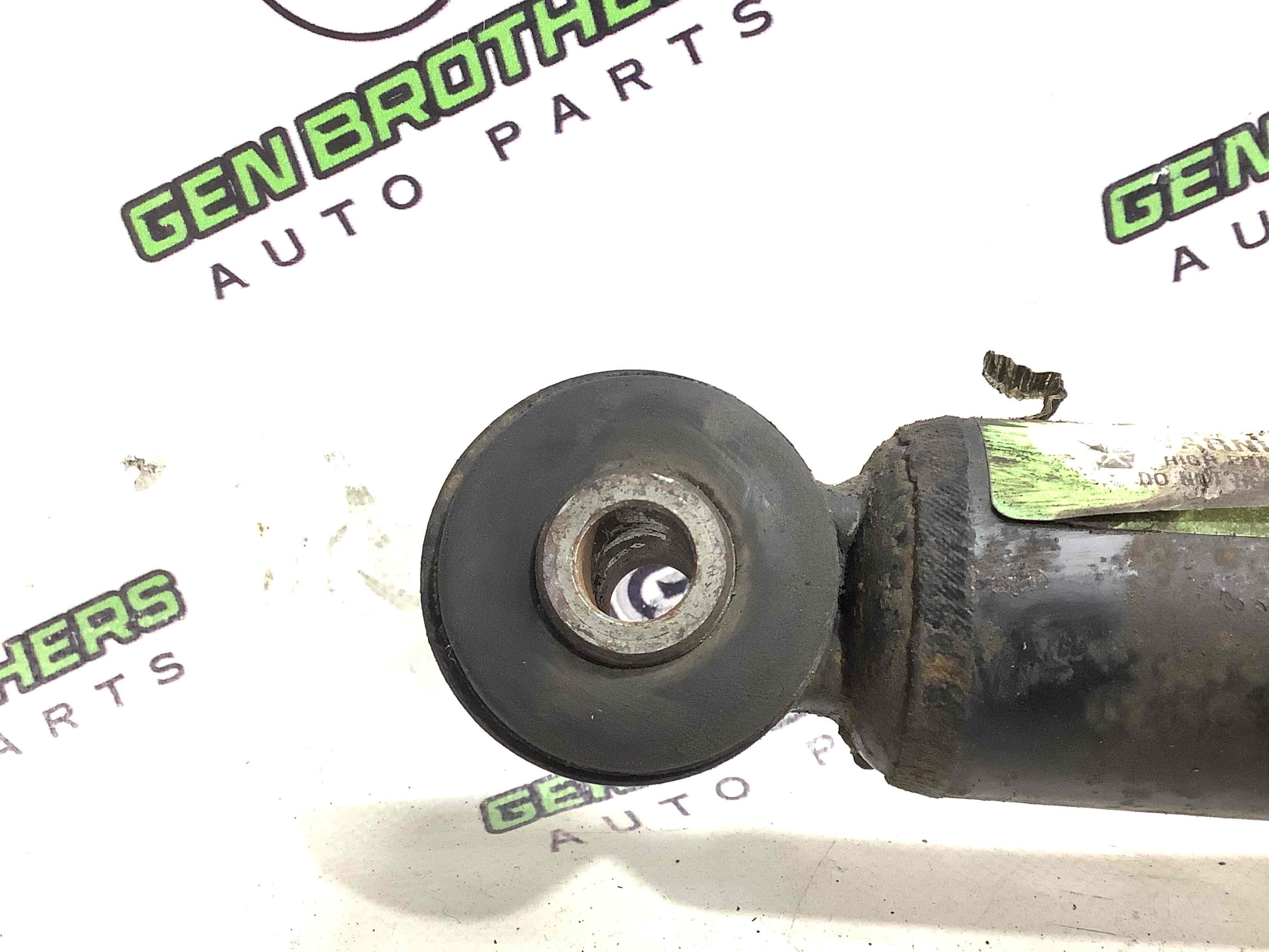 Стійка амортизатора у зборі