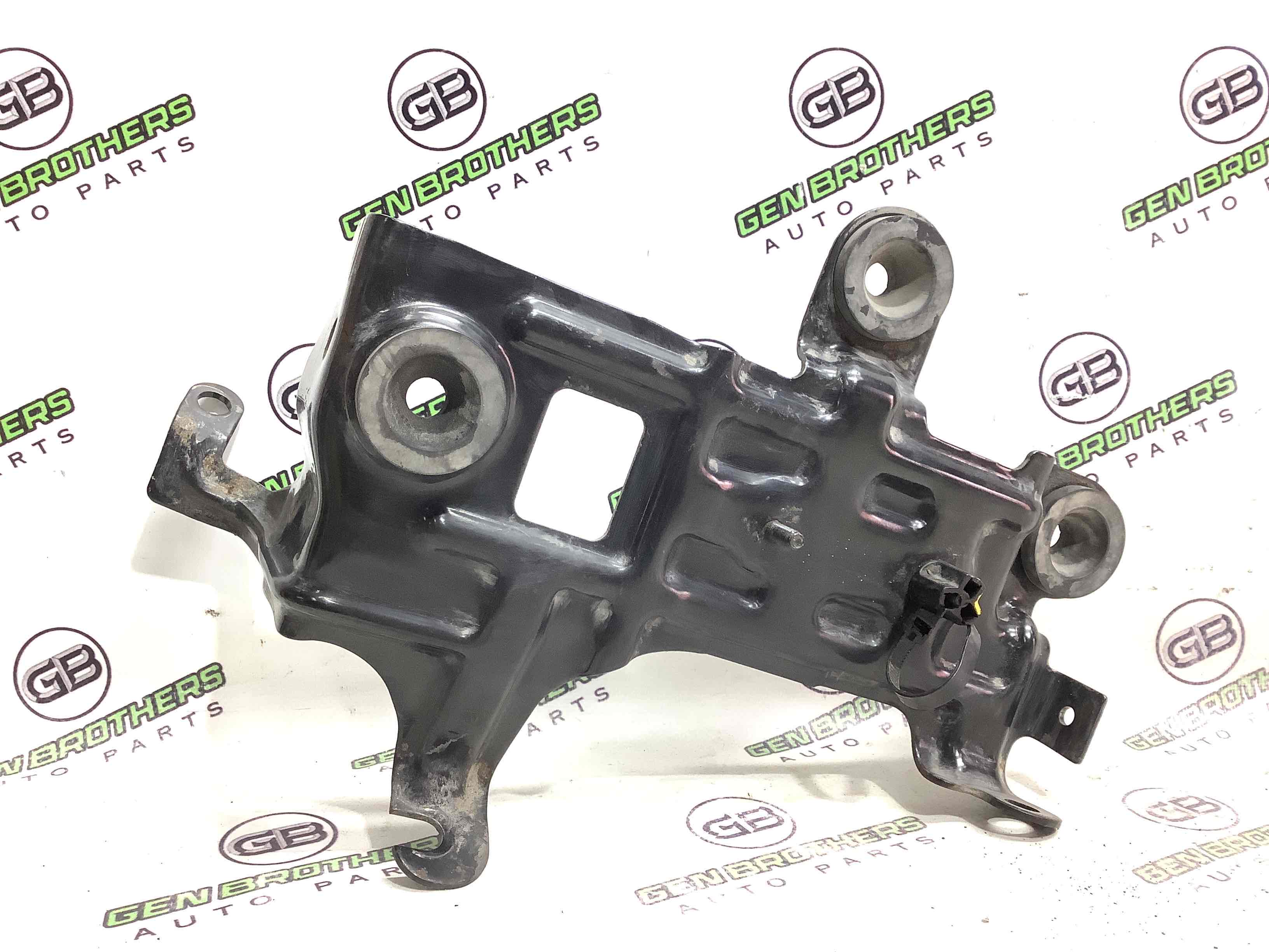 Кріплення, кронштейн