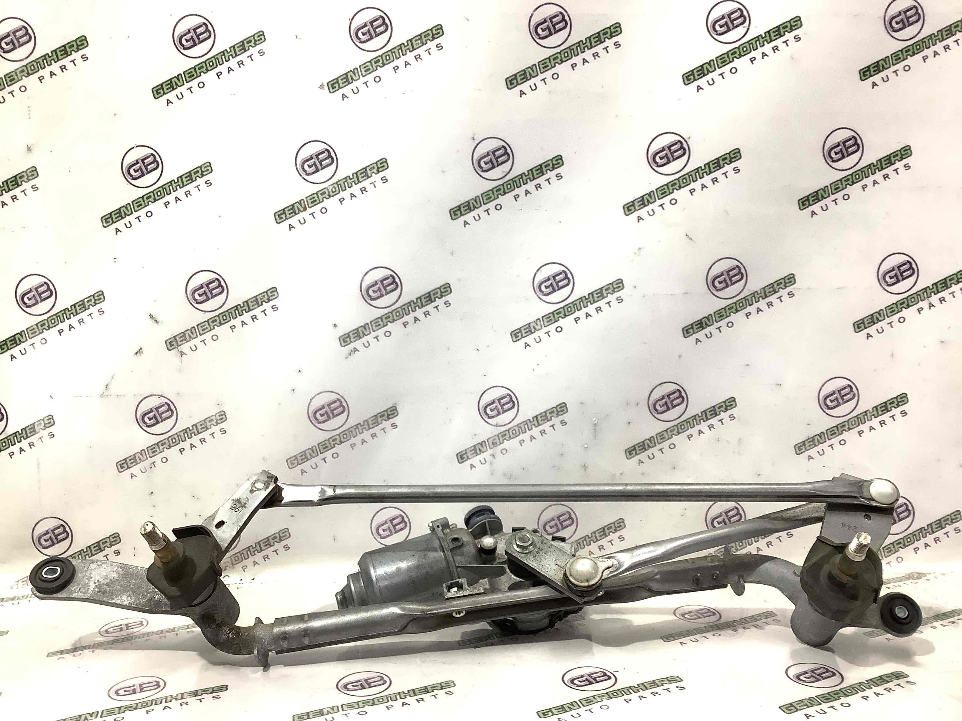 Механізм склоочисника, трапеція двірників