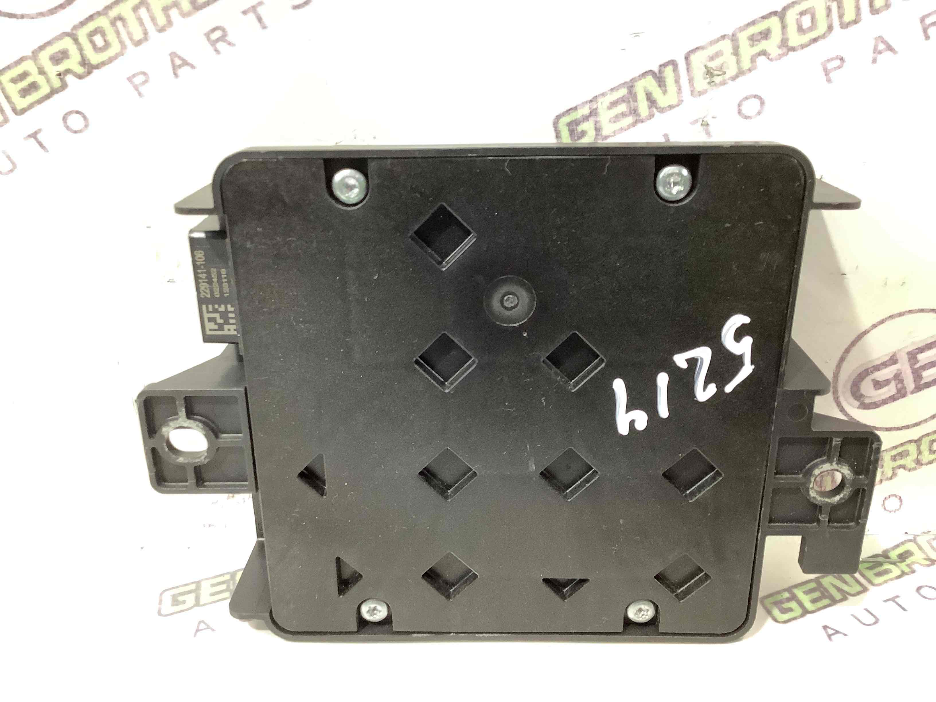 Блок контролю тиску шин