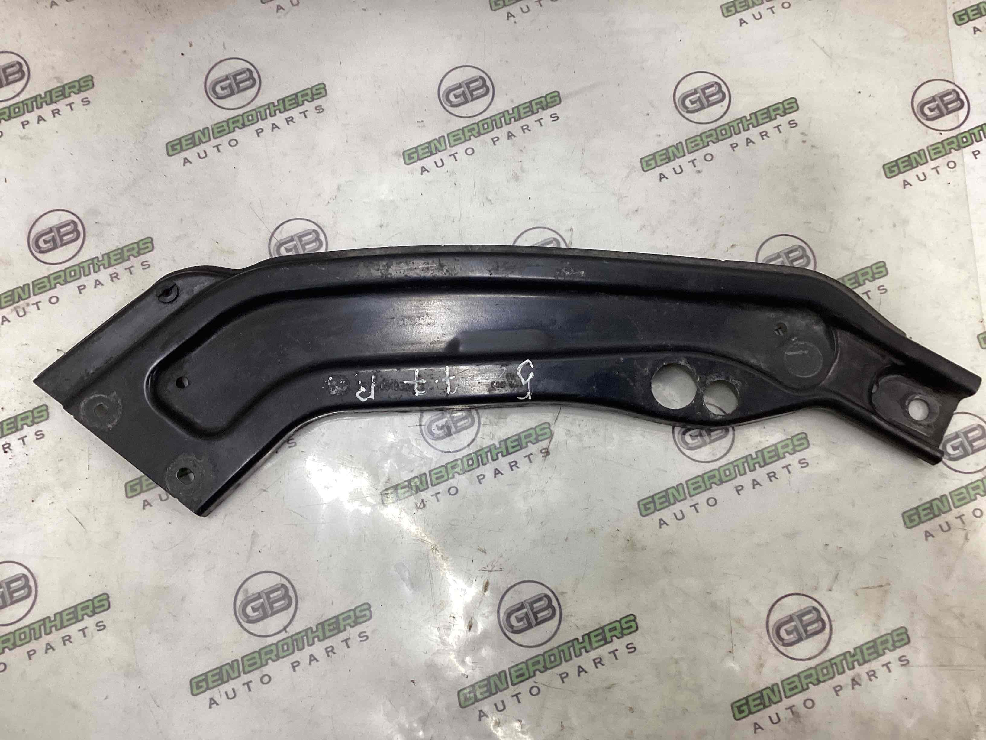 Кріплення фари