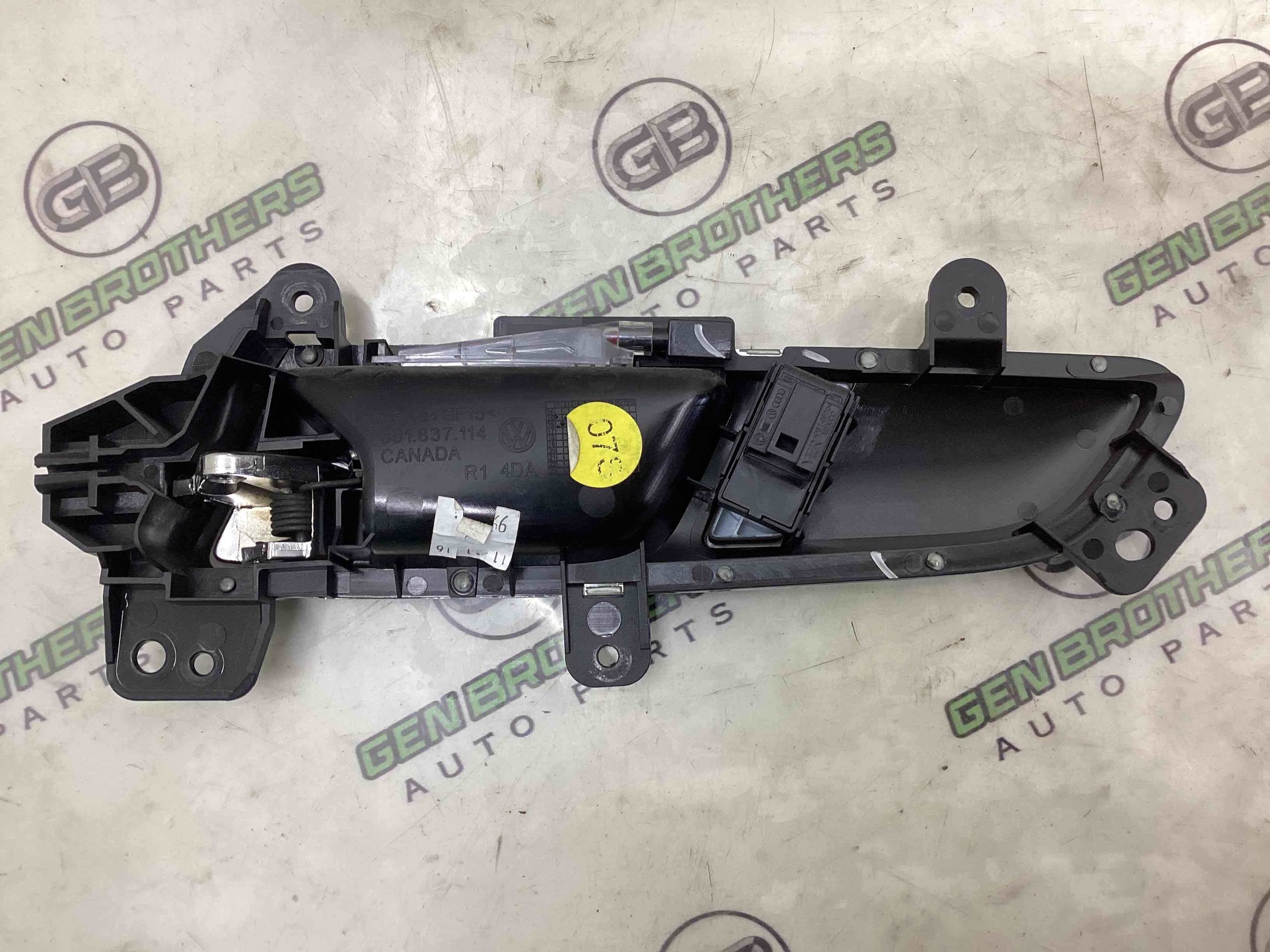 Ручка дверей салону внутрішня, поручень