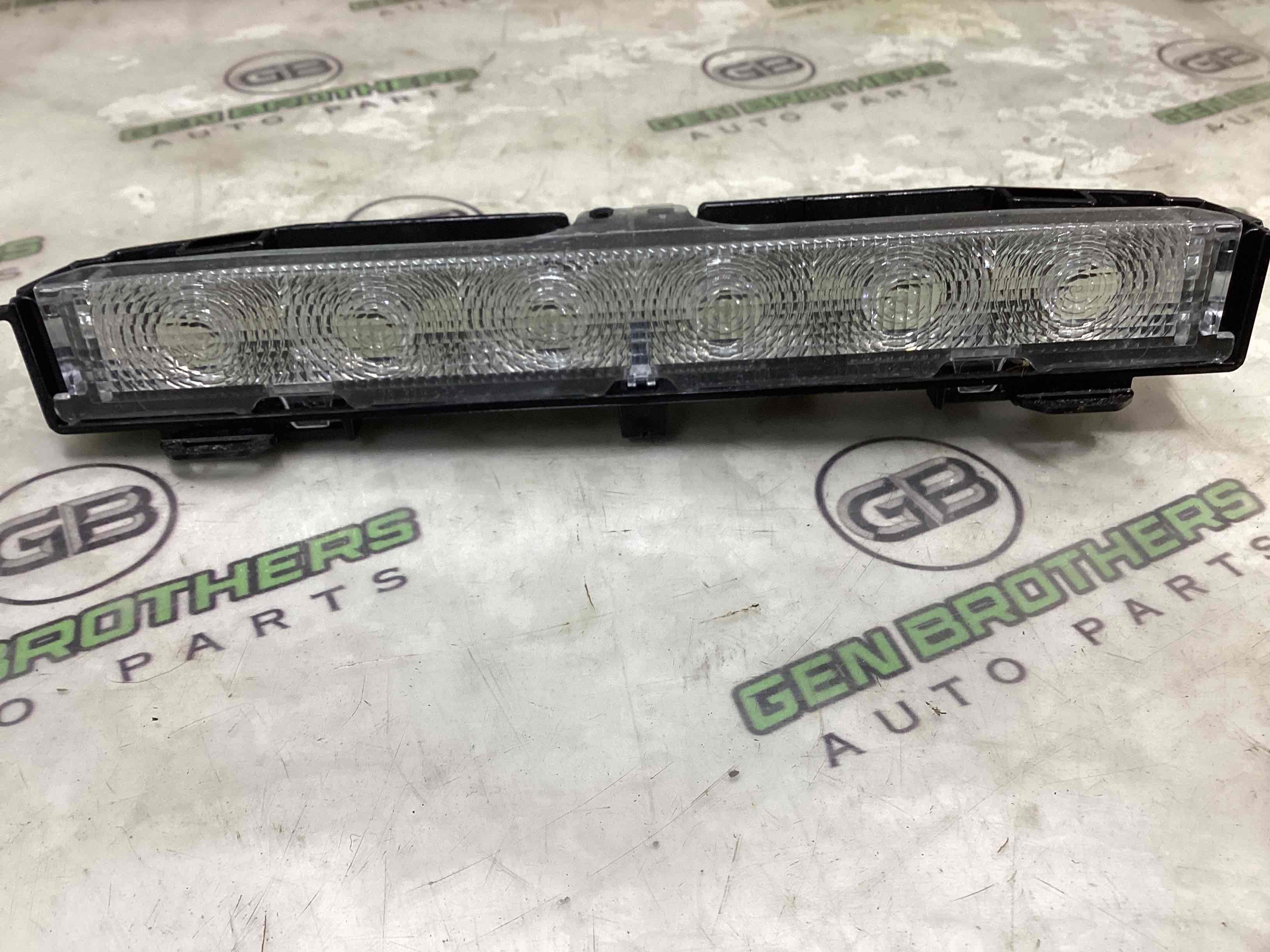 Ліхтар стоп сигналу