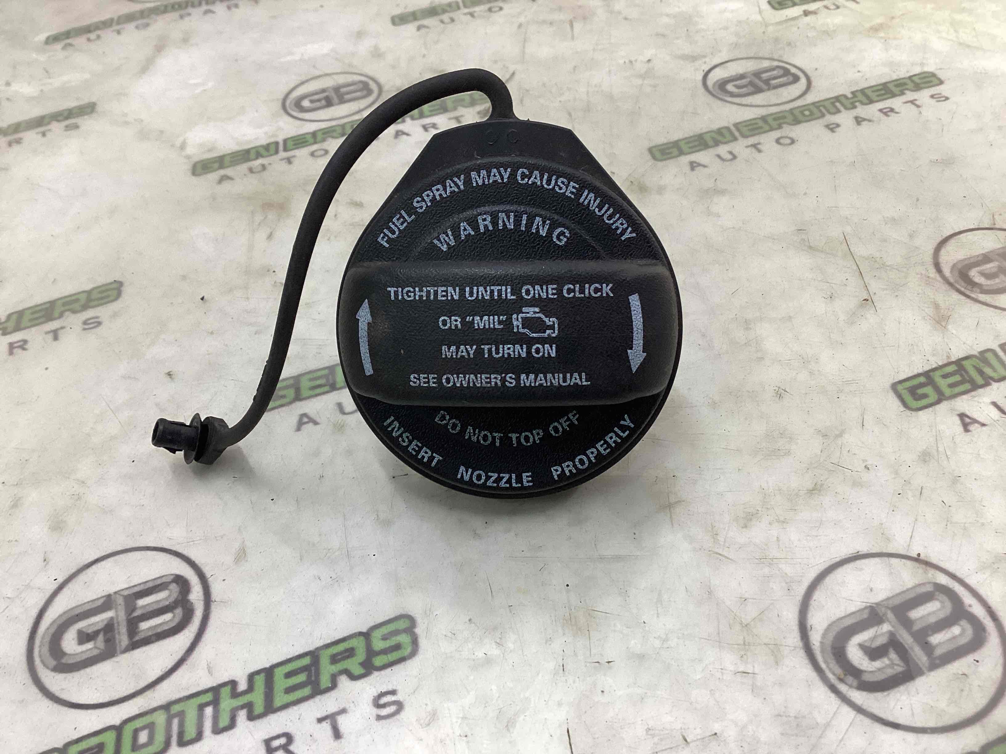 Корок бака, кришка заливної горловини, дотяжка