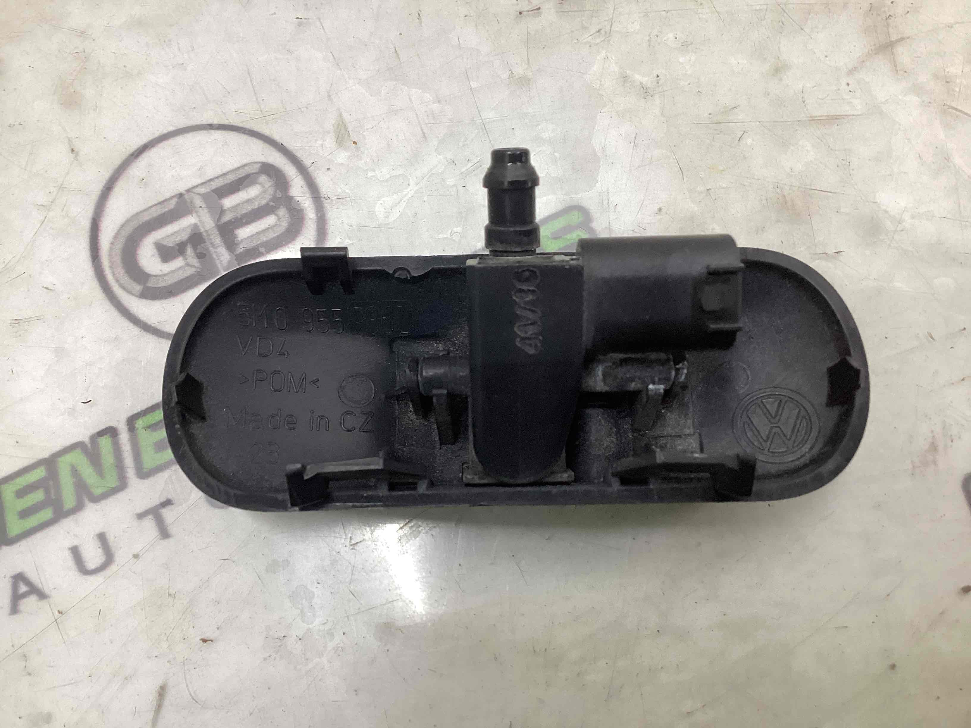 Форсунка омивача, насос омивача, шланг омивача