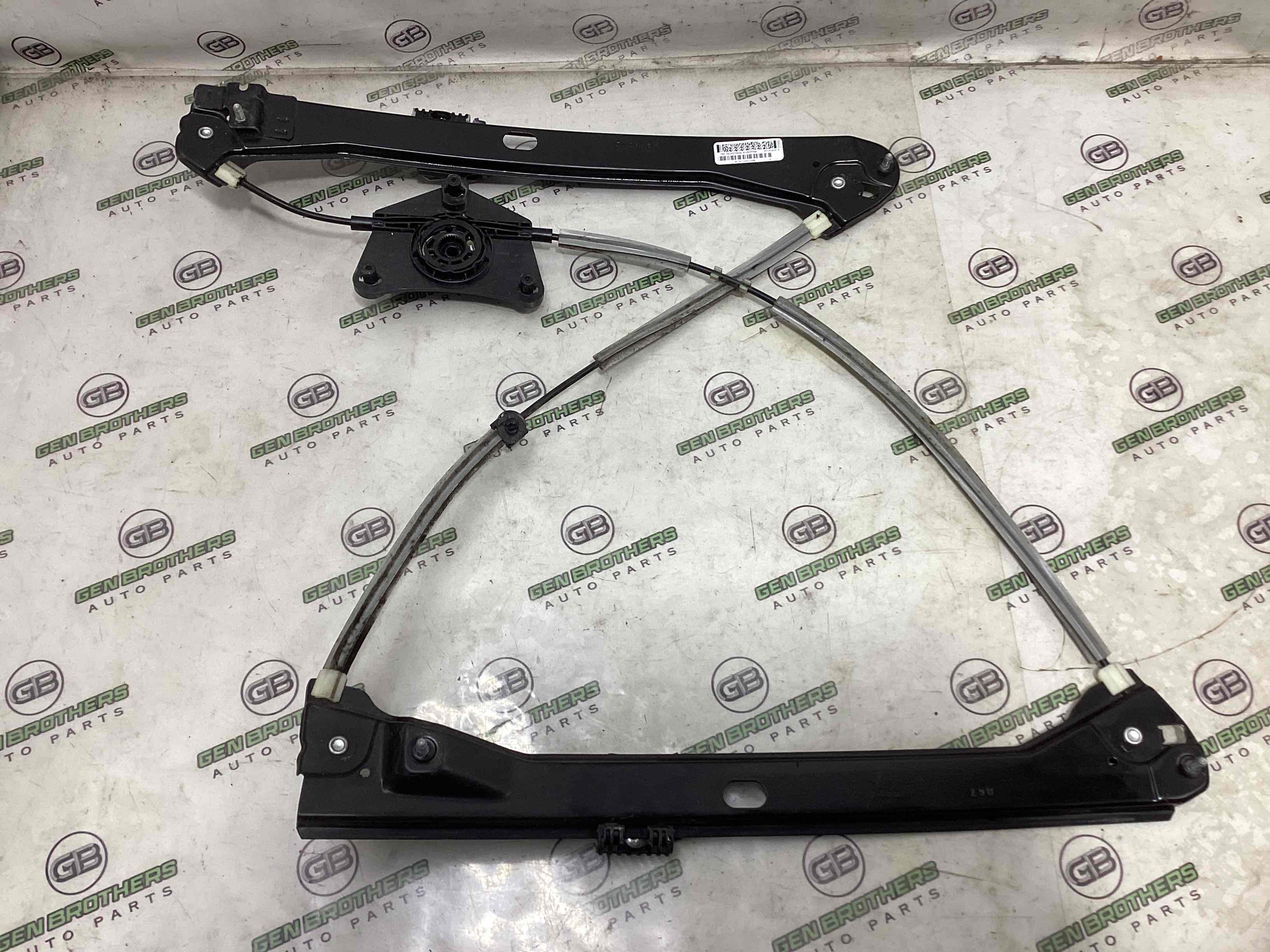 Склопідйомник передній правий