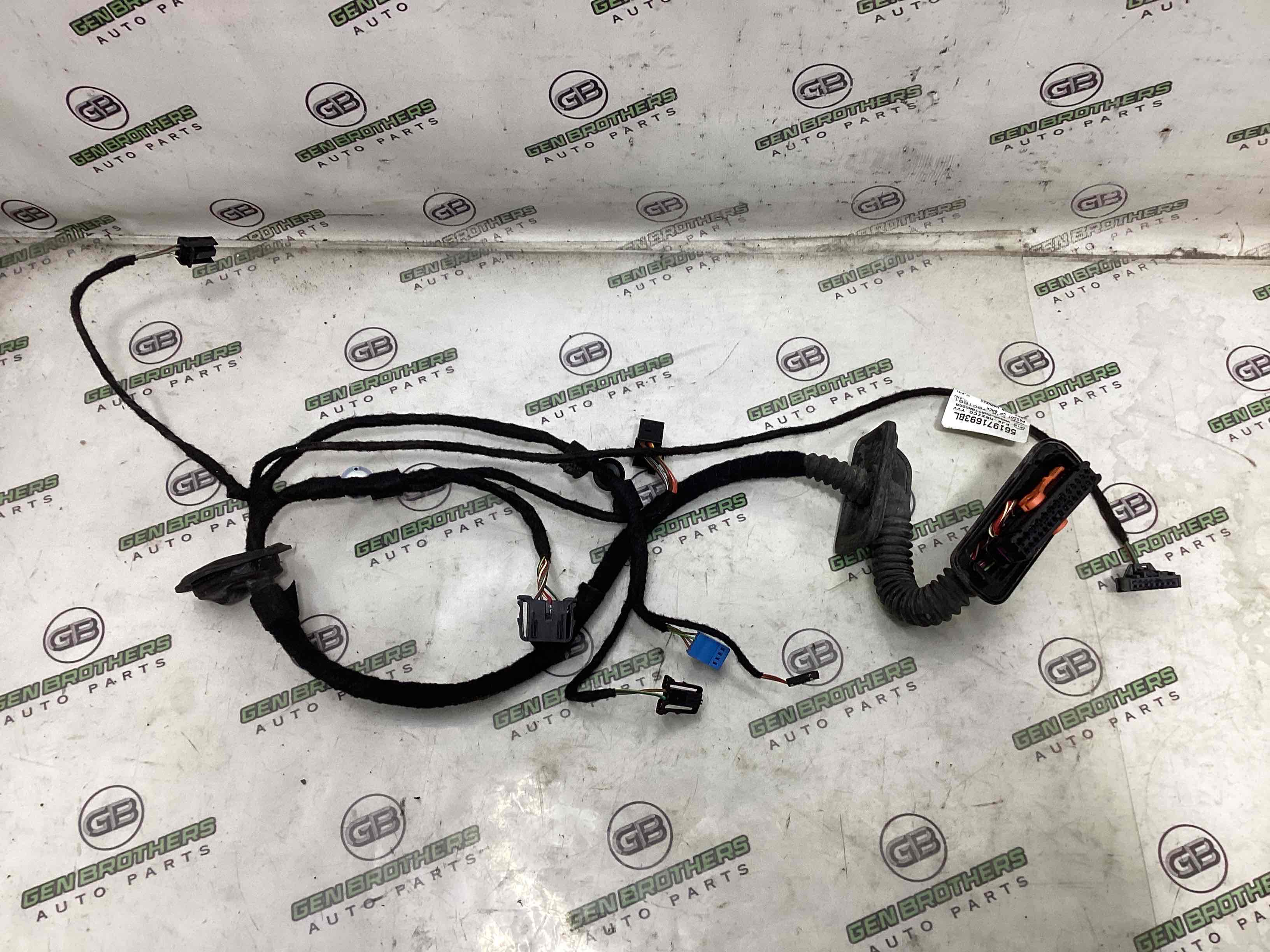 Електропроводка дверей, кришки багажника коса