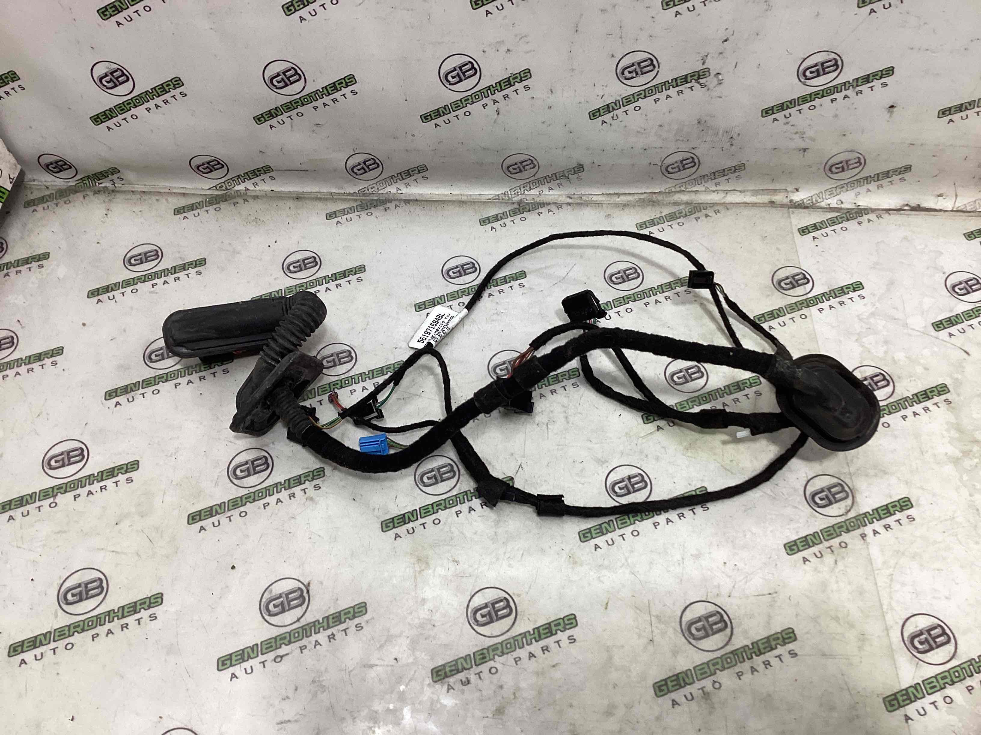 Електропроводка дверей, кришки багажника коса