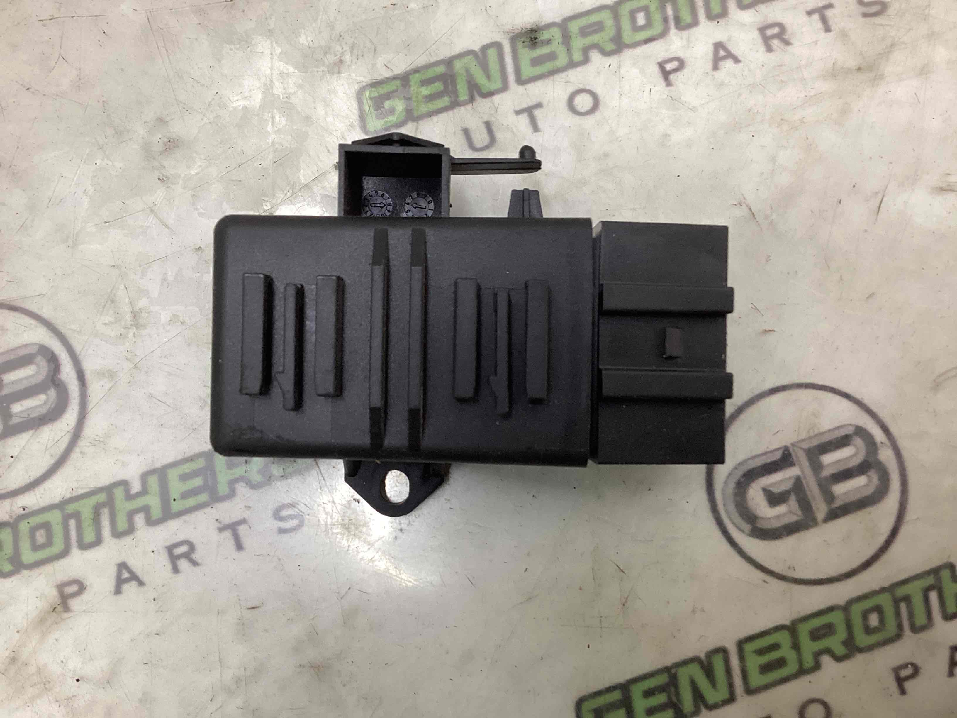 Блок керування підігрівом сидінь