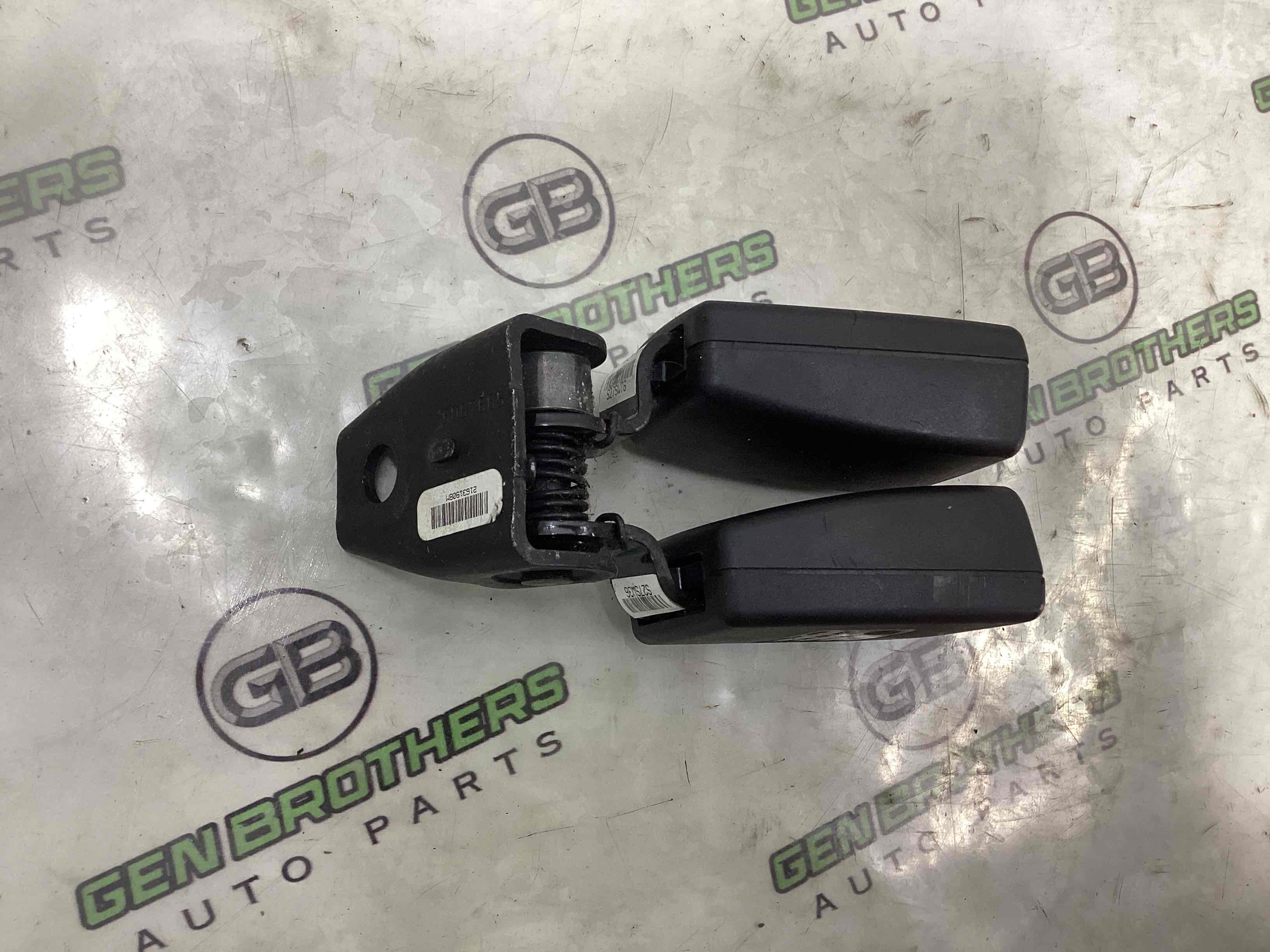 Замок ременя безпеки