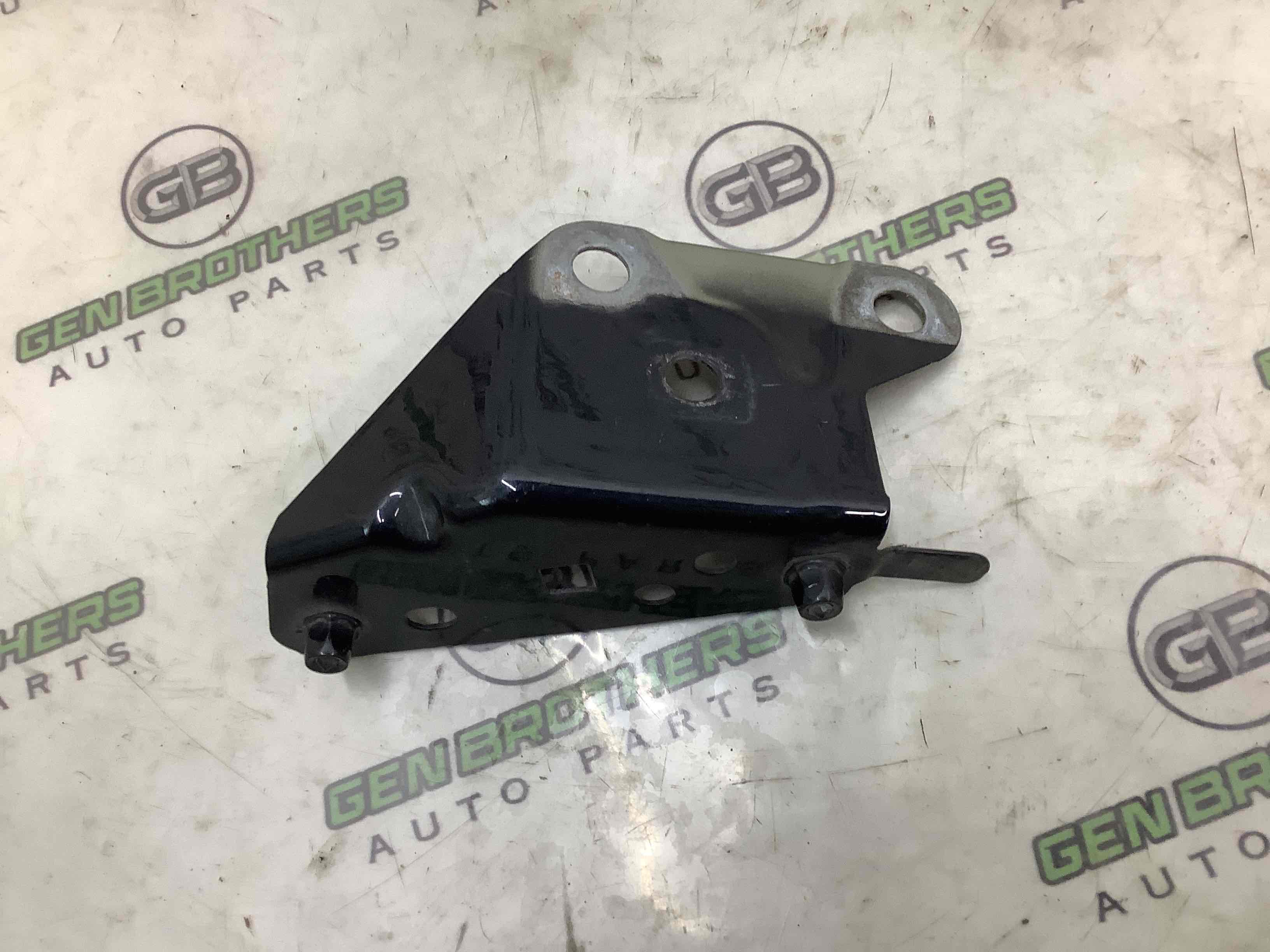 Кріплення крила