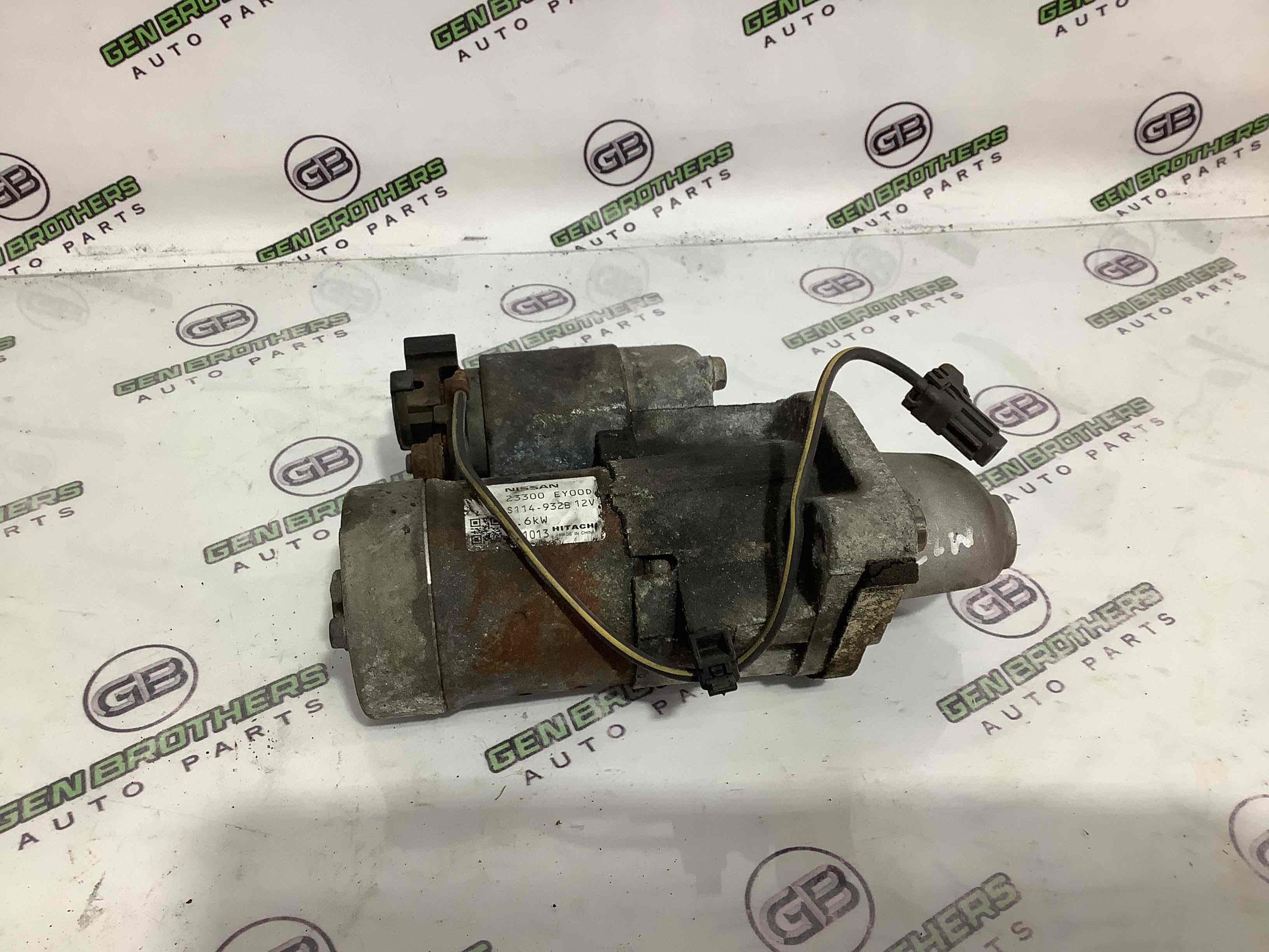 Стартер, кронштейн стартера