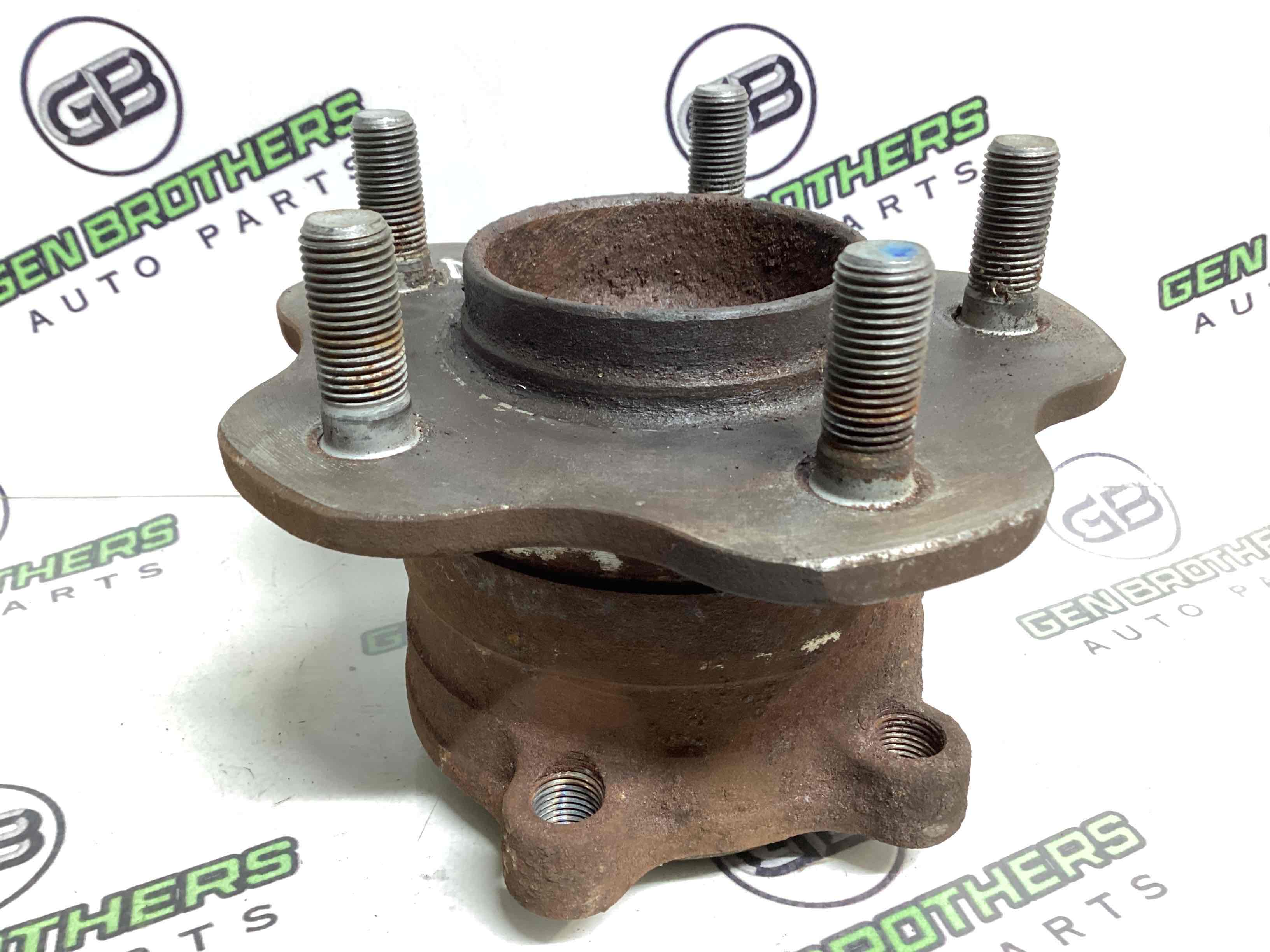 Ступиця задня