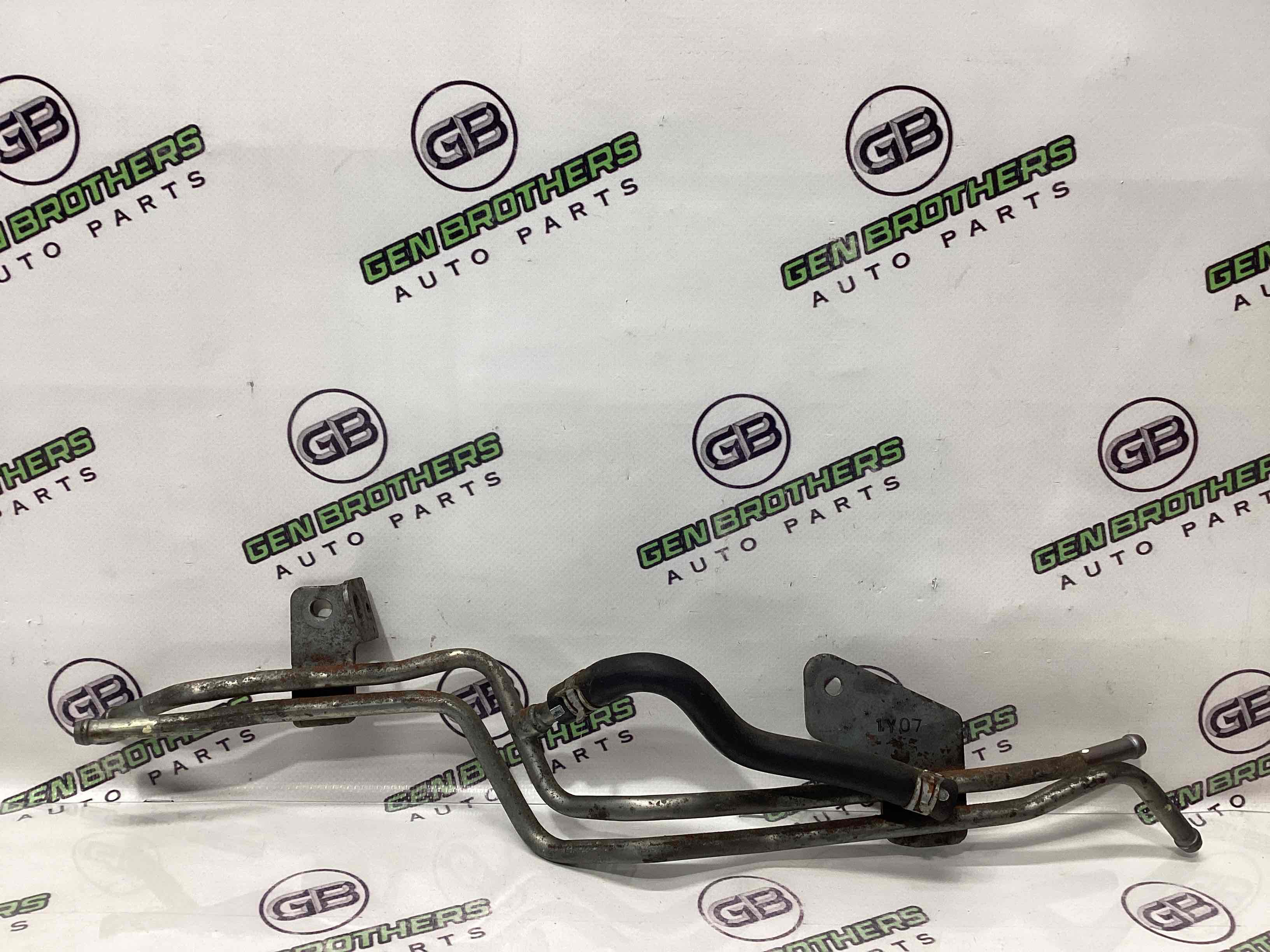 Патрубок трубопровід, шланг