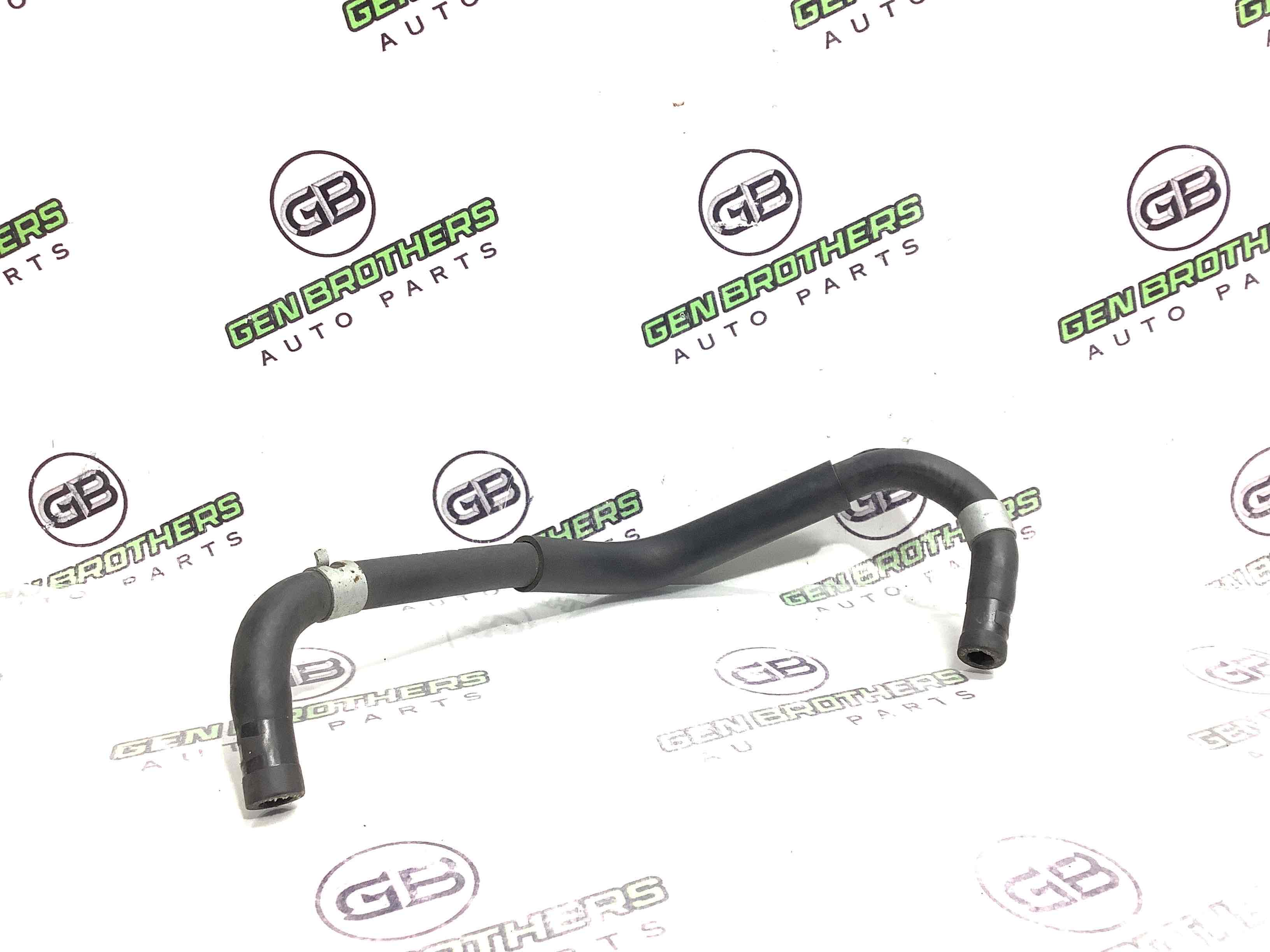 Патрубок трубопровід, шланг