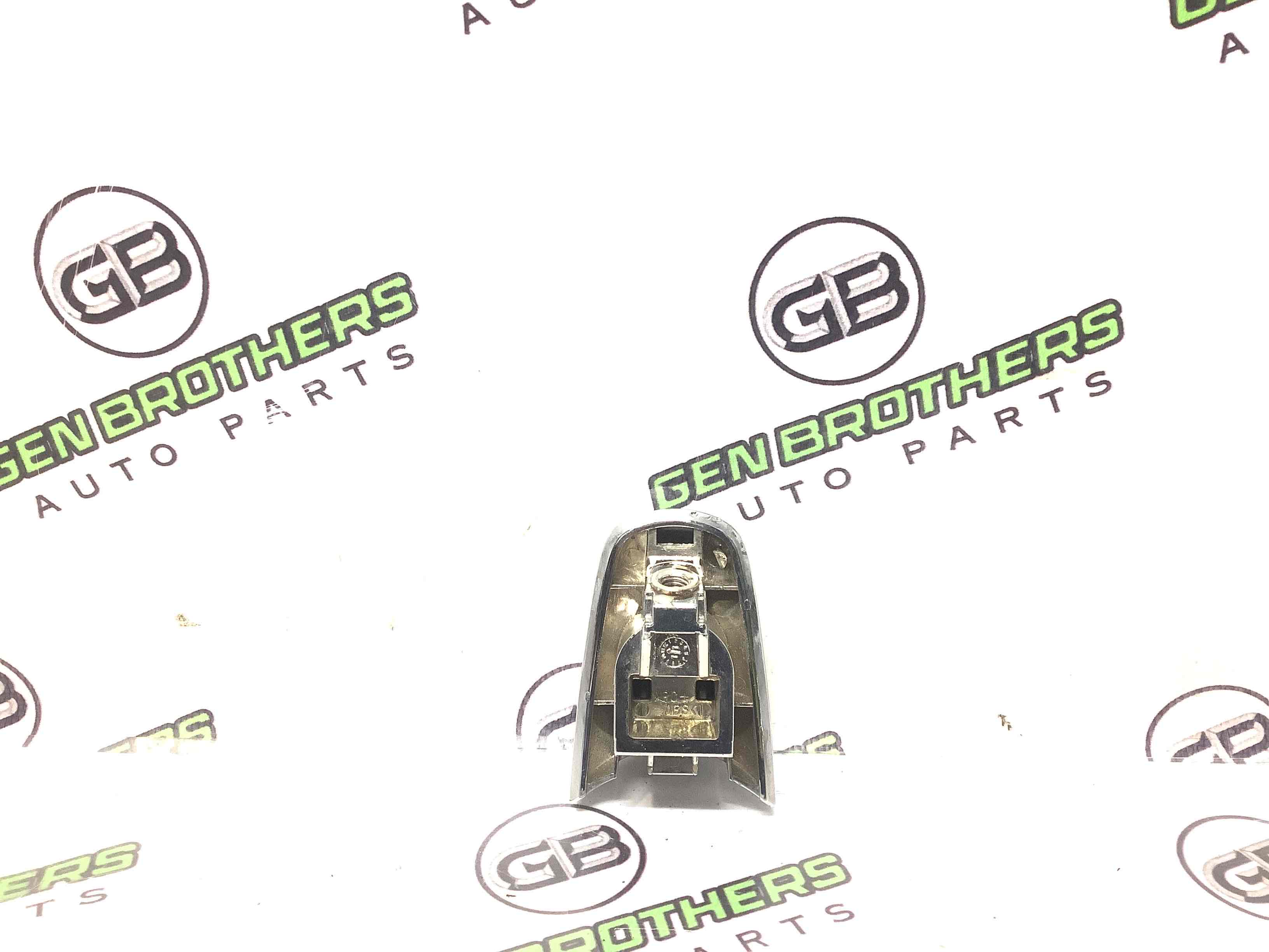 Заглушка ручки дверей