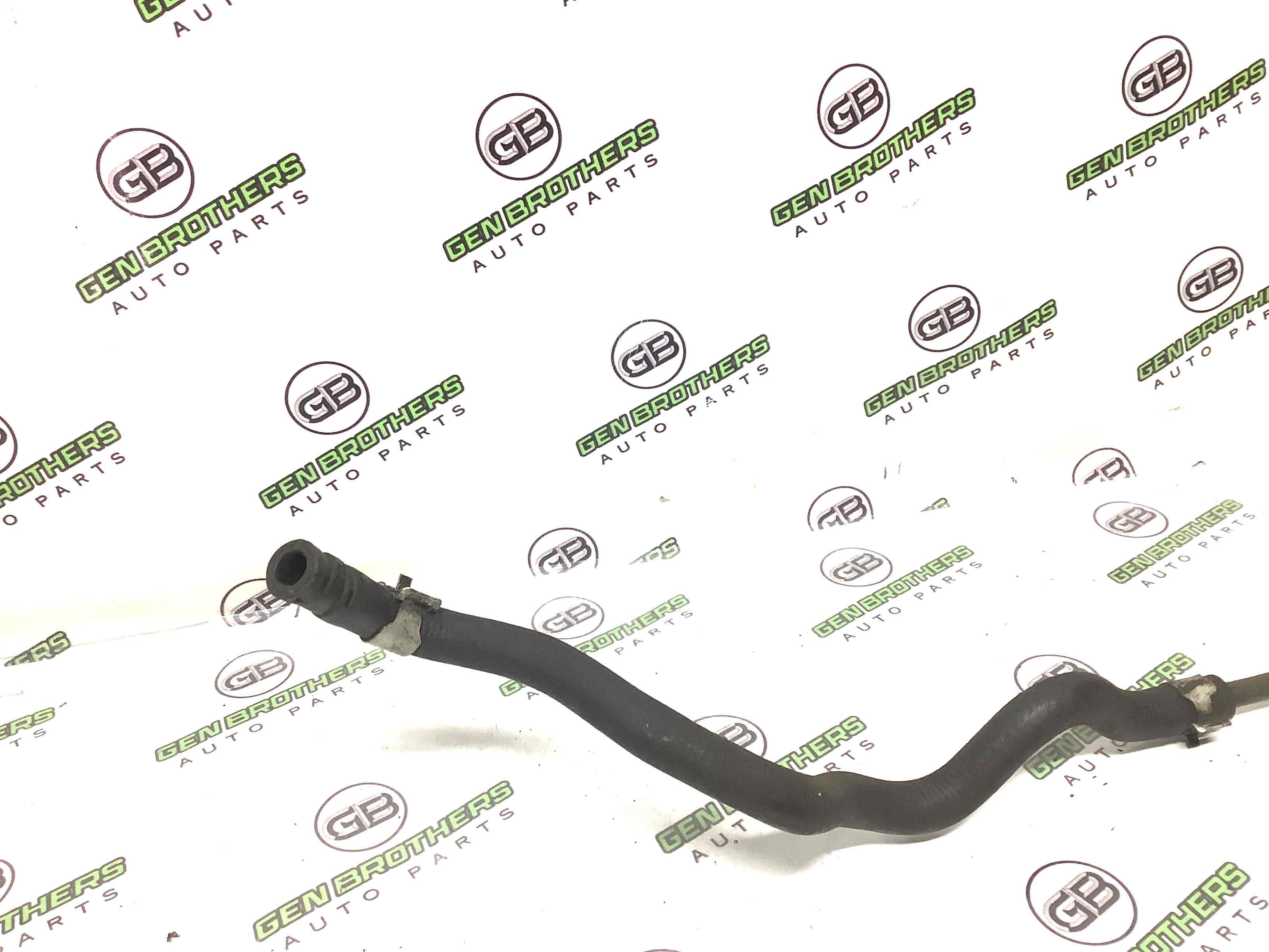 Патрубок трубопровід, шланг