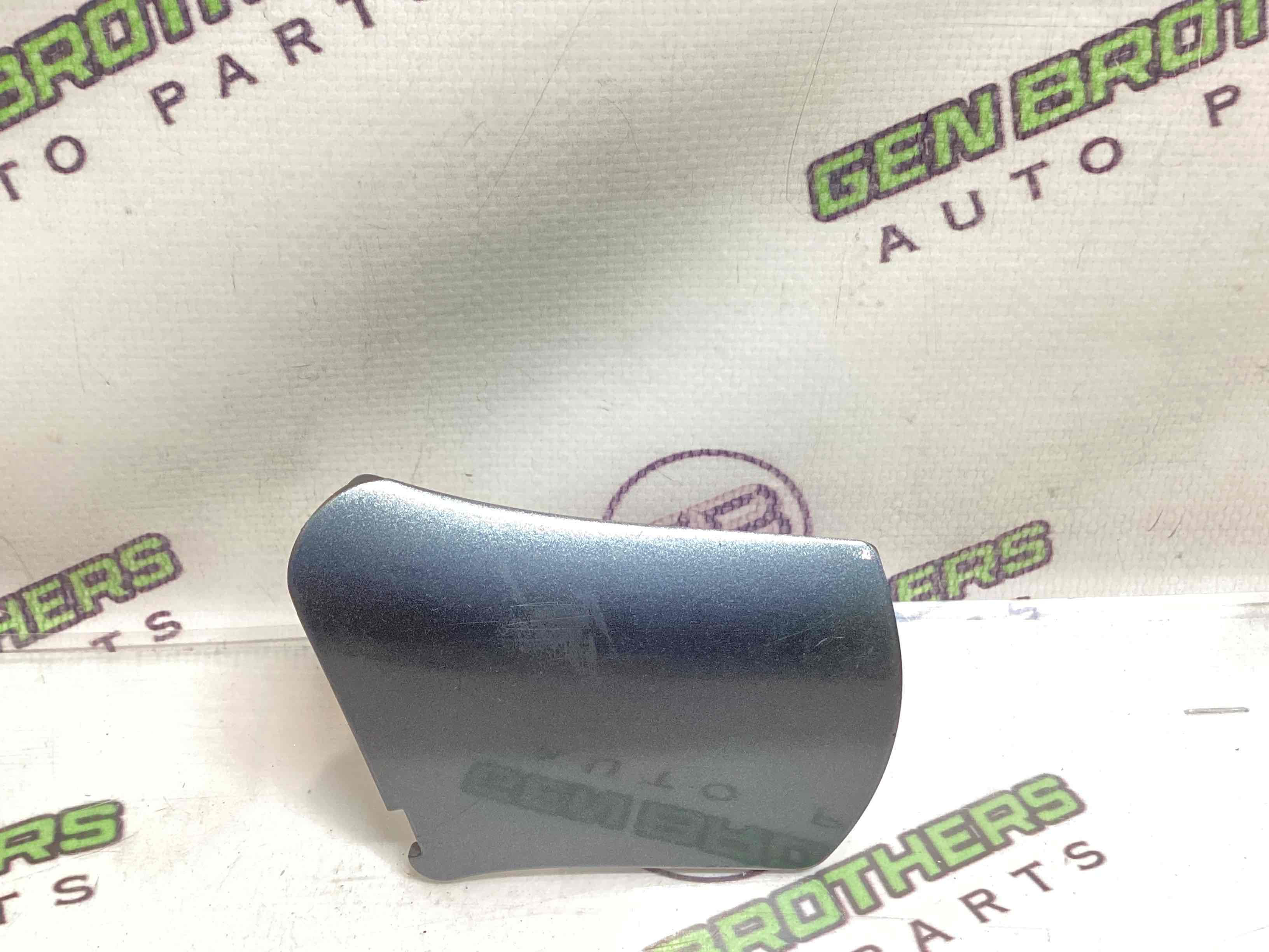 Заглушка, вставка решітка в бампер