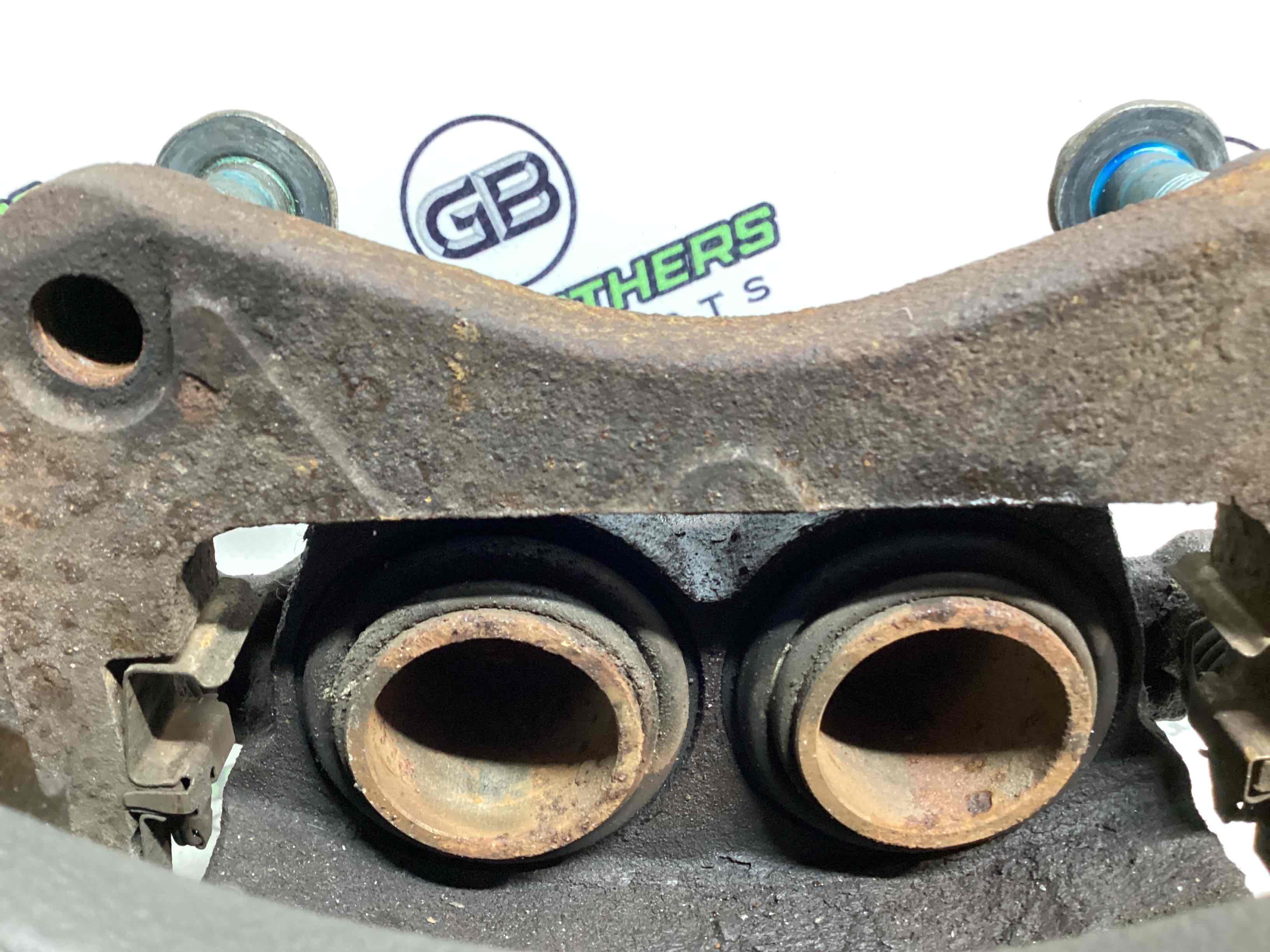 Супорт передній лівий