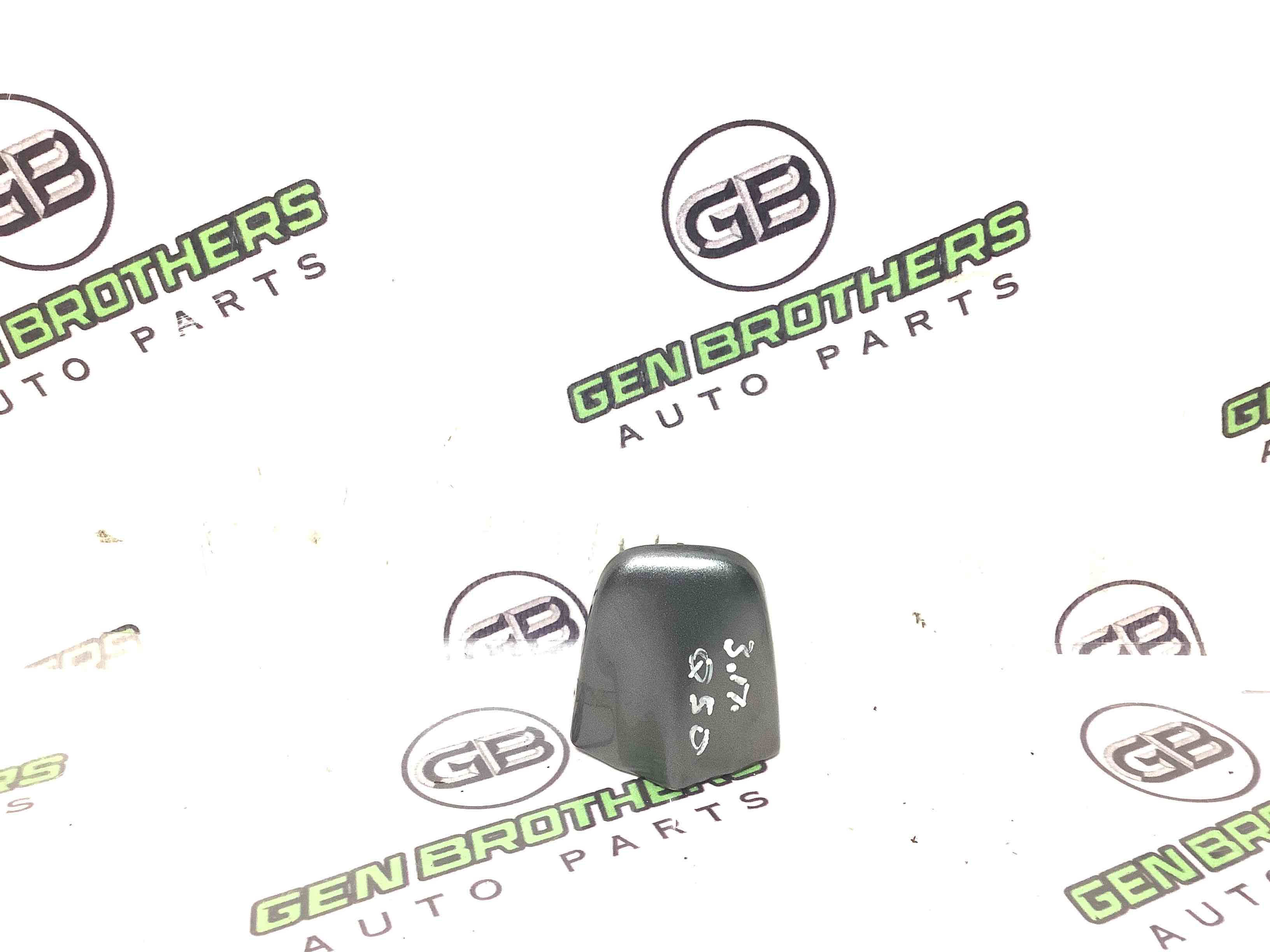 Заглушка ручки дверей