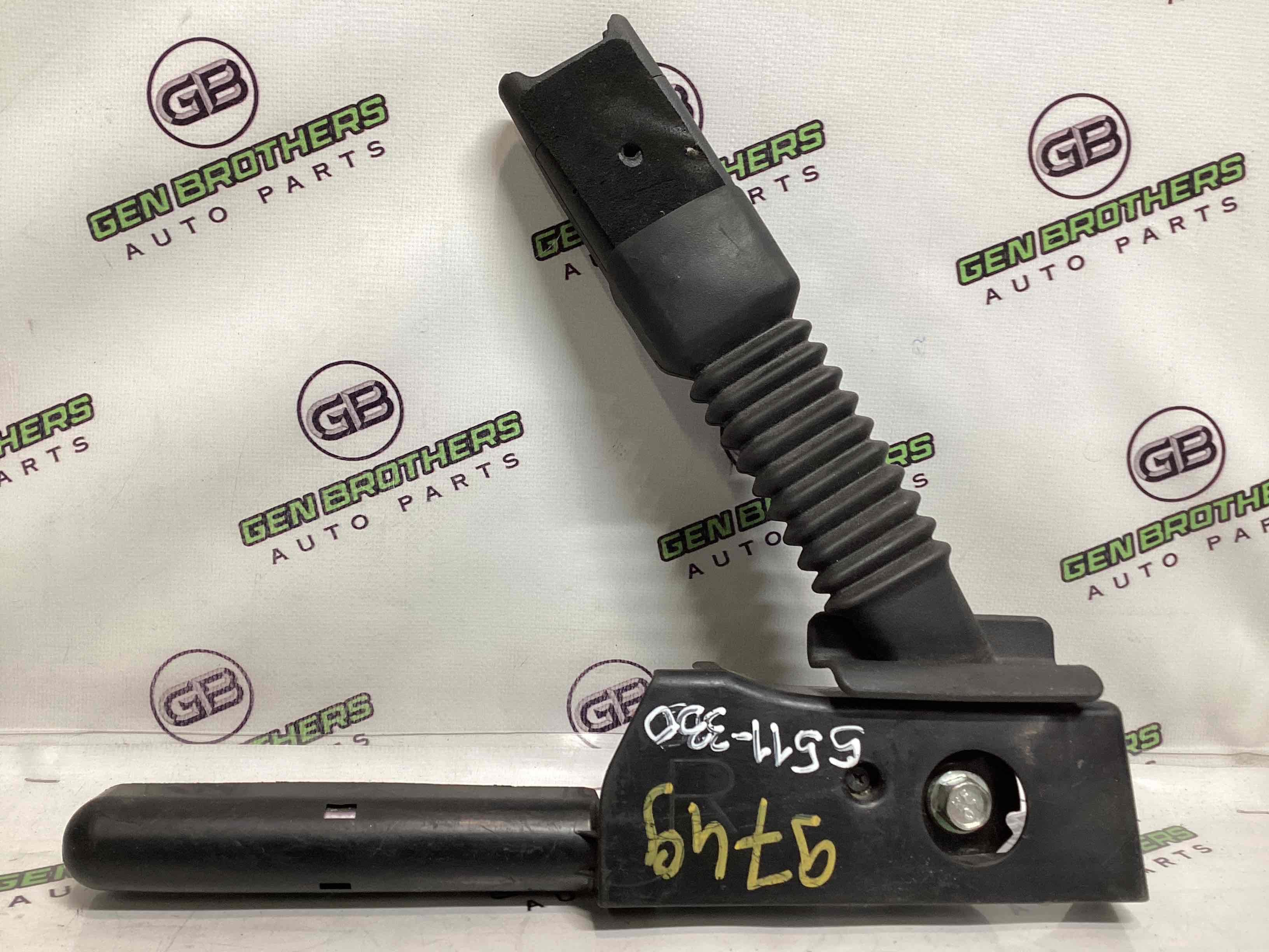 Піропатрон ременя безпеки