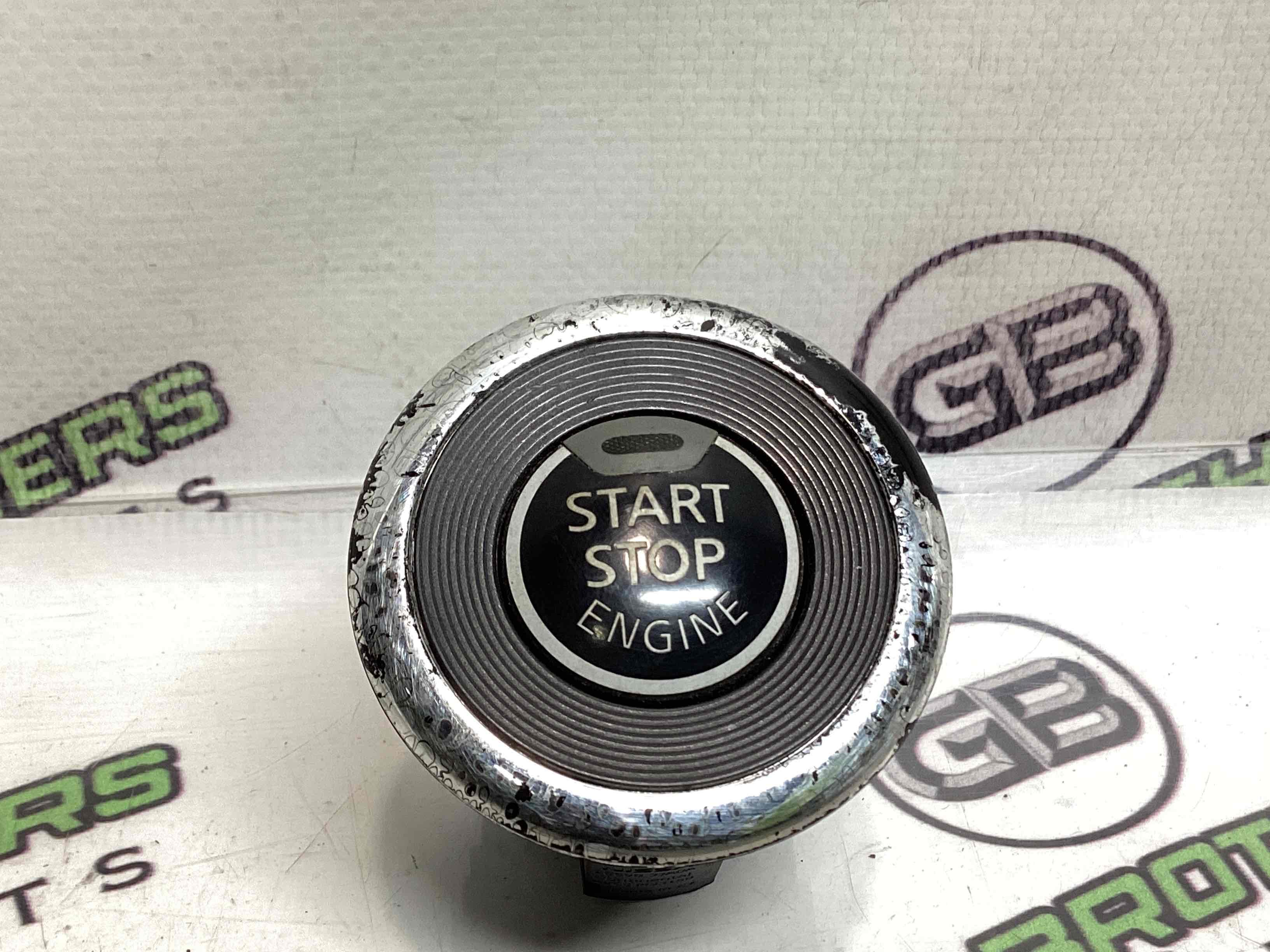 Кнопка запуску двигуна, корпус