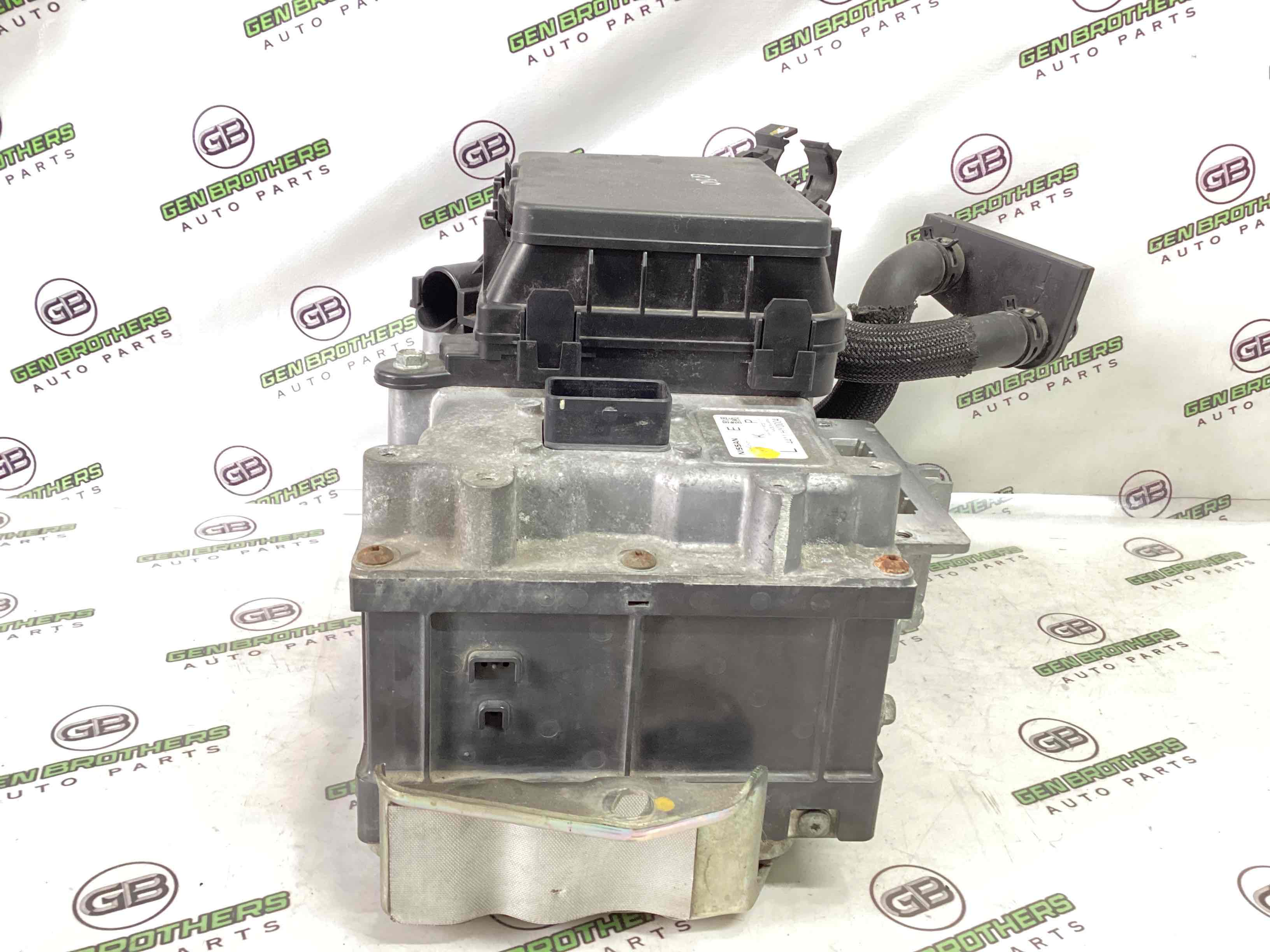 Конвертер, інвертор, перетворювач і т.д.