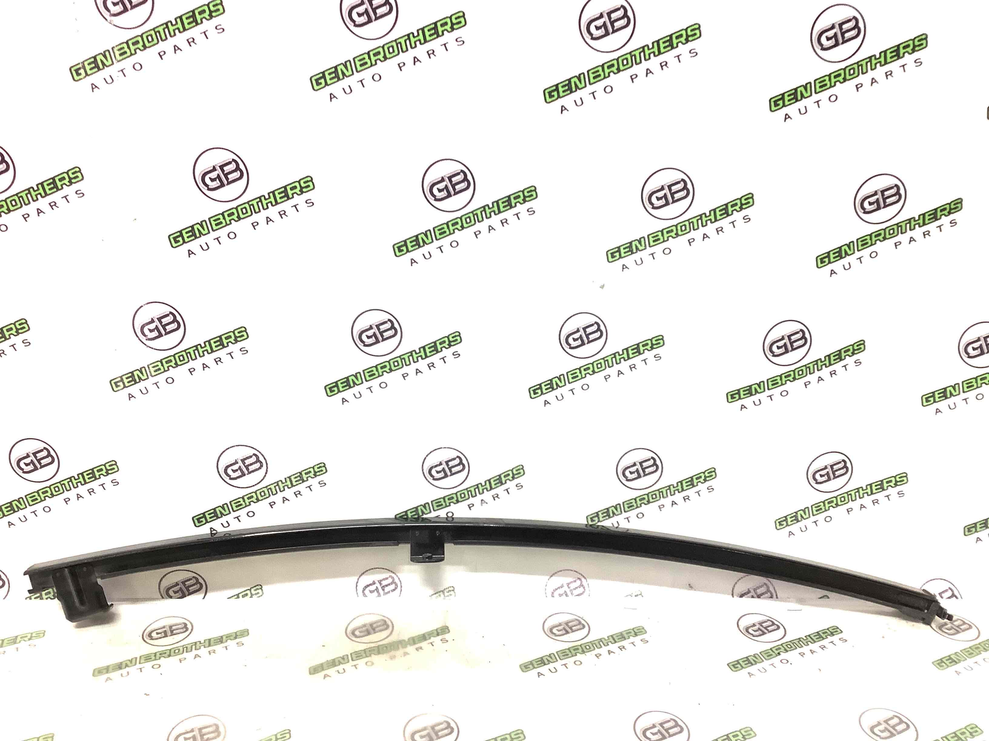 Скло заднє ліве