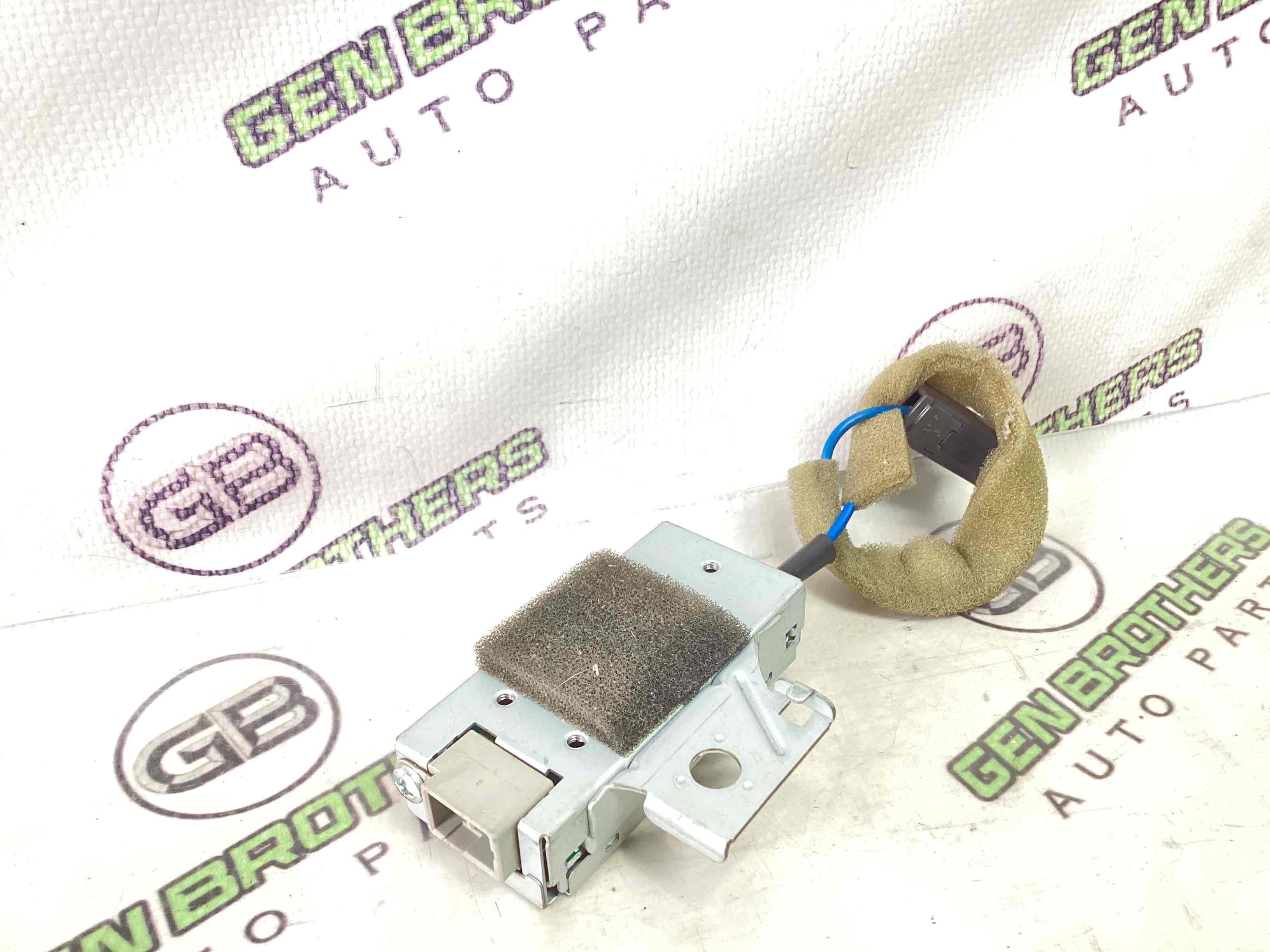 Антена, підсилювач антени