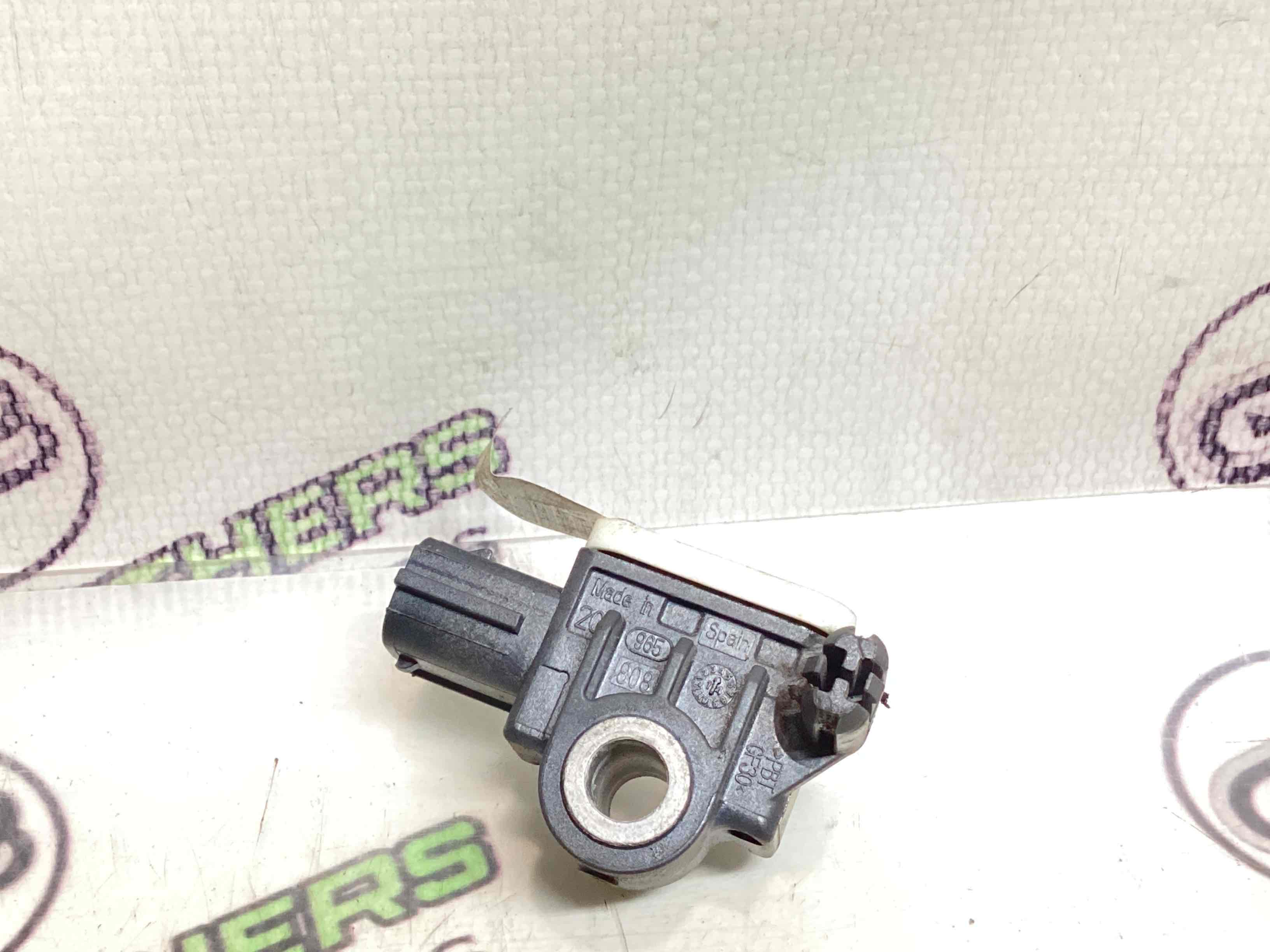 Датчик удару Airbag, перемикач