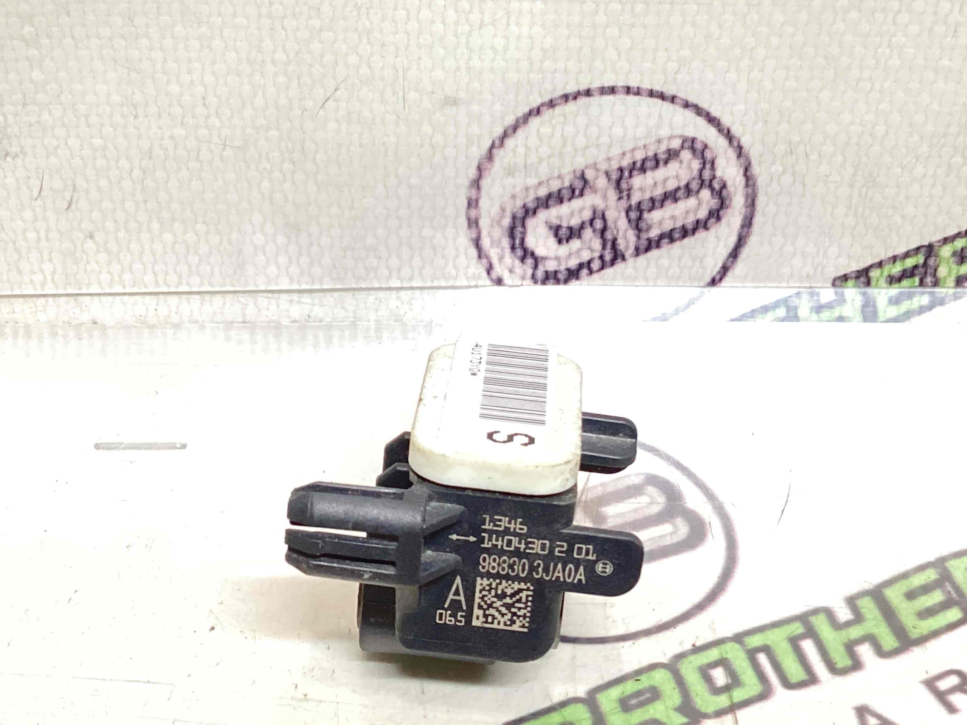 Датчик удару Airbag, перемикач