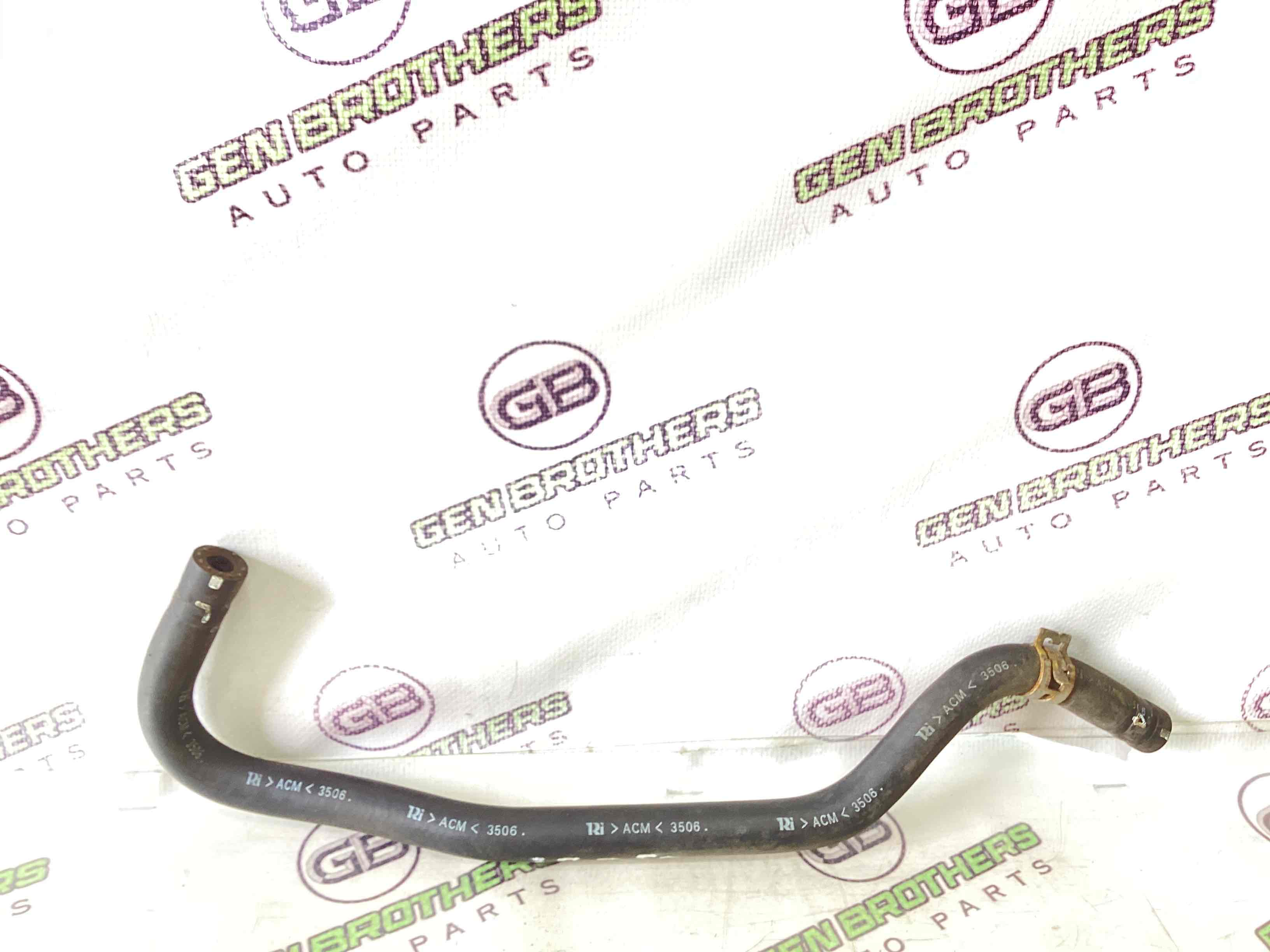 Патрубок трубопровід, шланг