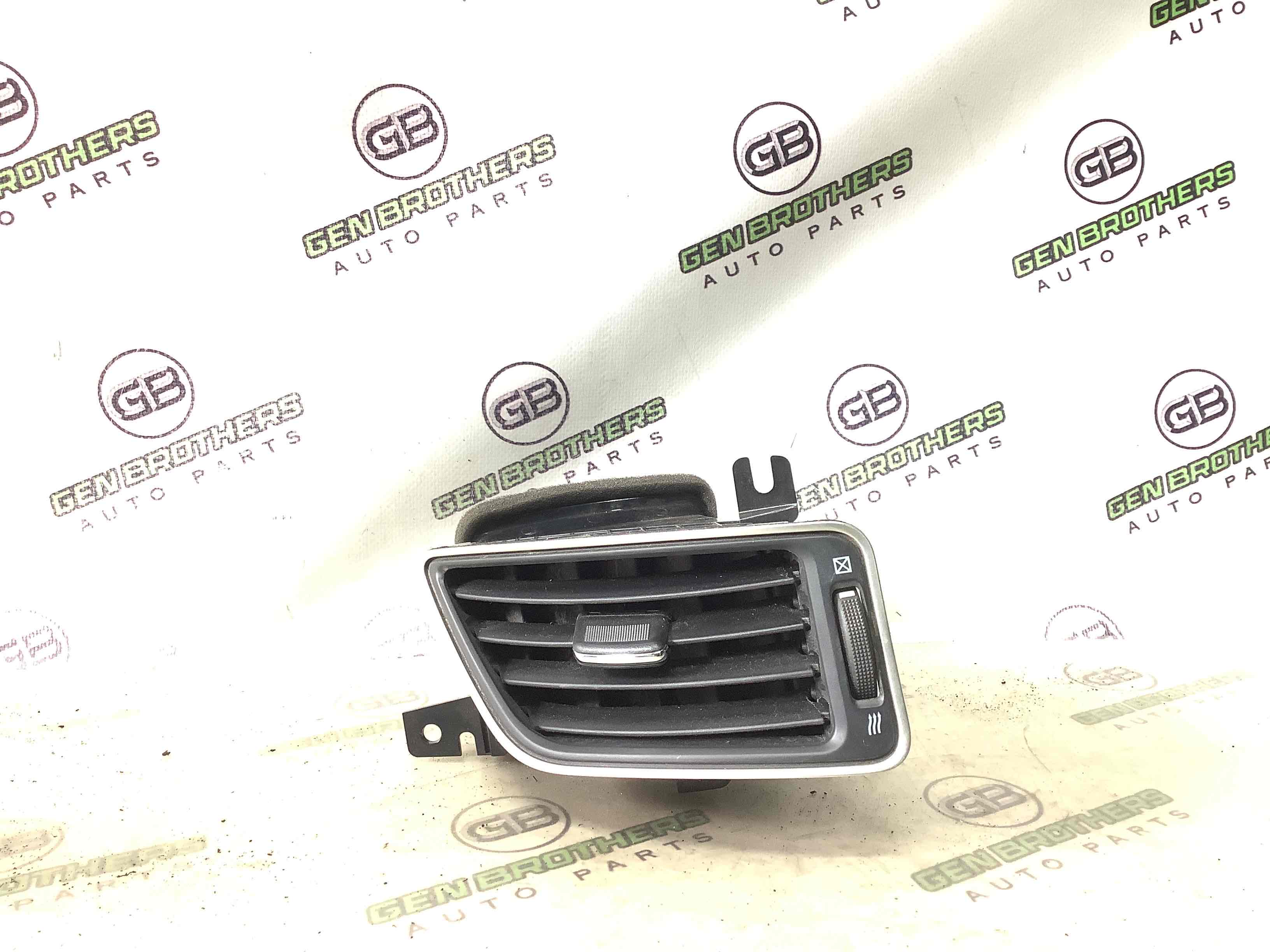 Дефлектор обдування салону