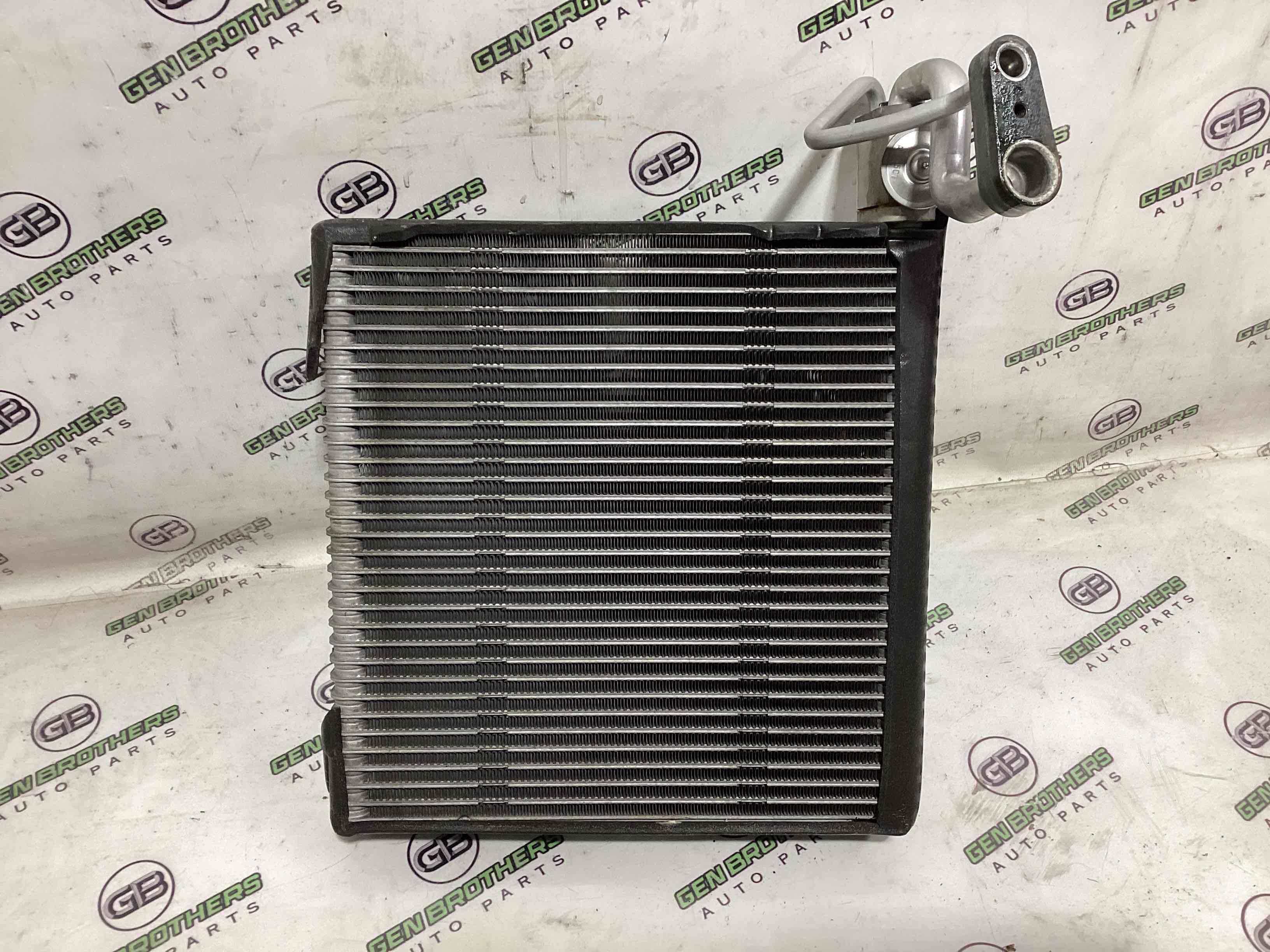 Трубка кондиціонера конденсер-випарник