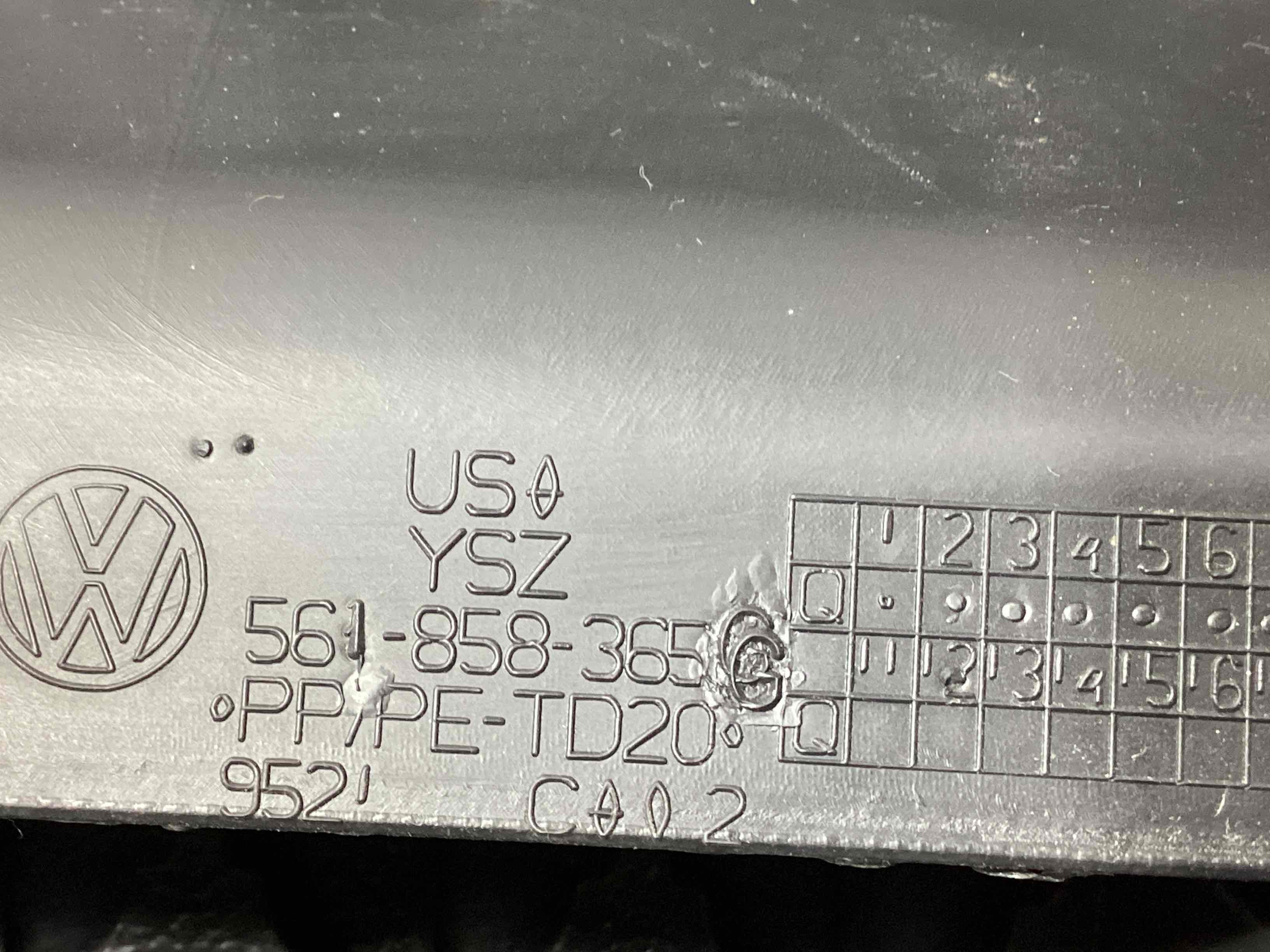 Бардачок замок бардачка, підстаканник, ящик