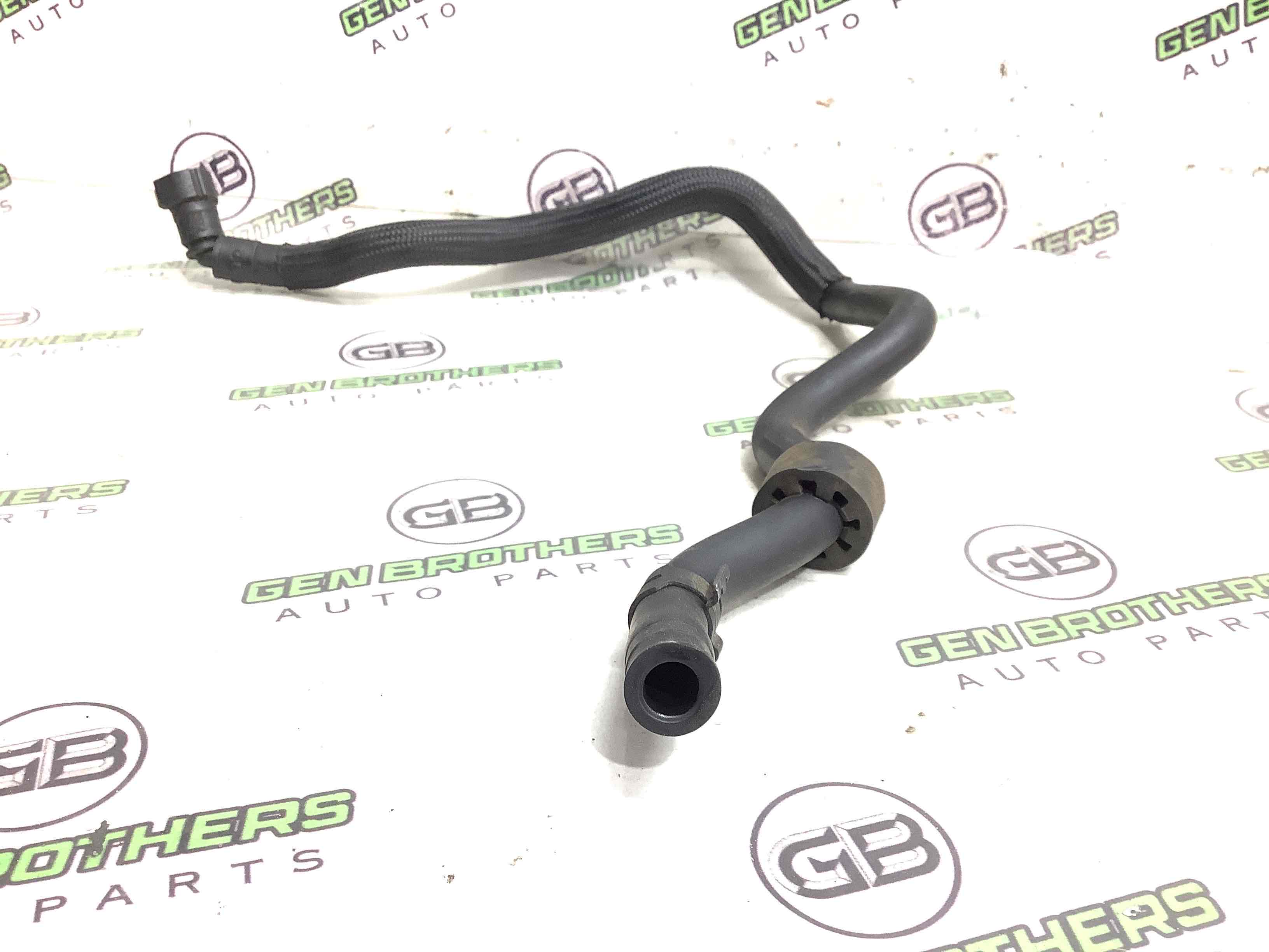 Трубка паливна