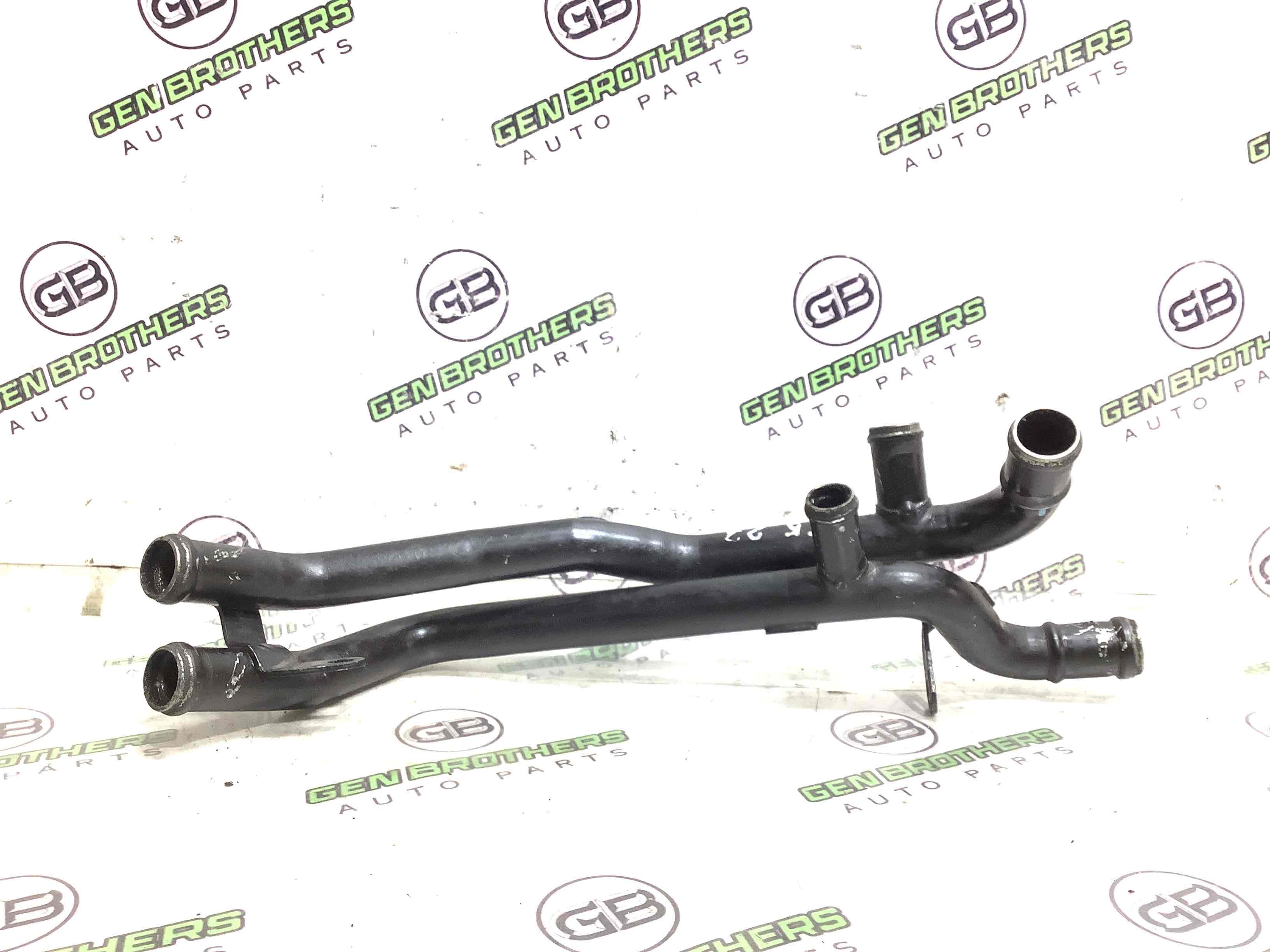 Патрубок трубопровід, шланг