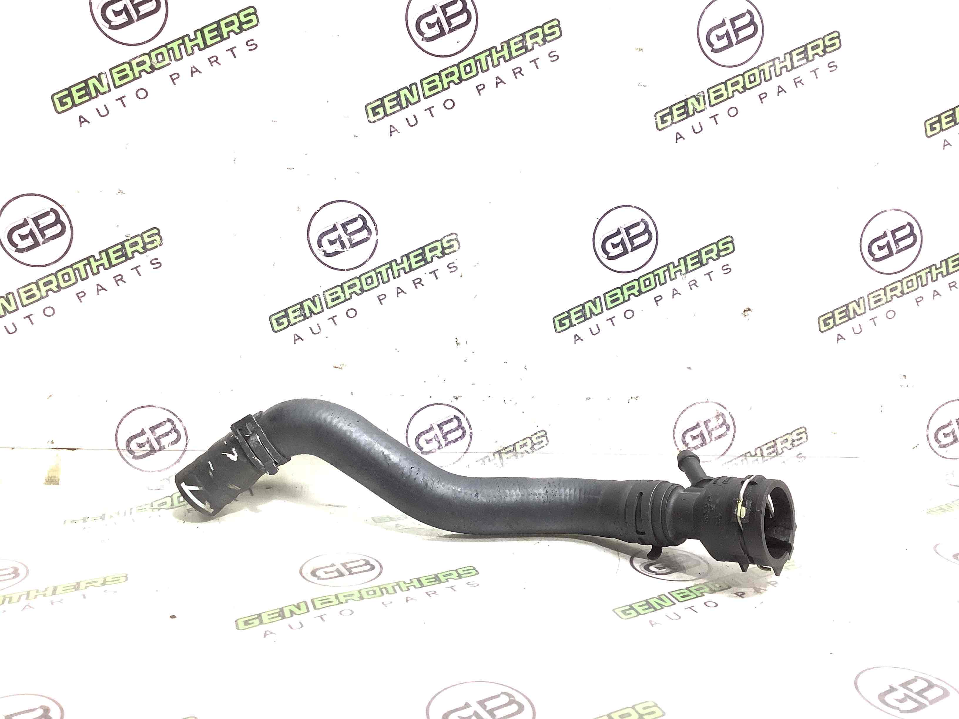 Патрубок трубопровід, шланг