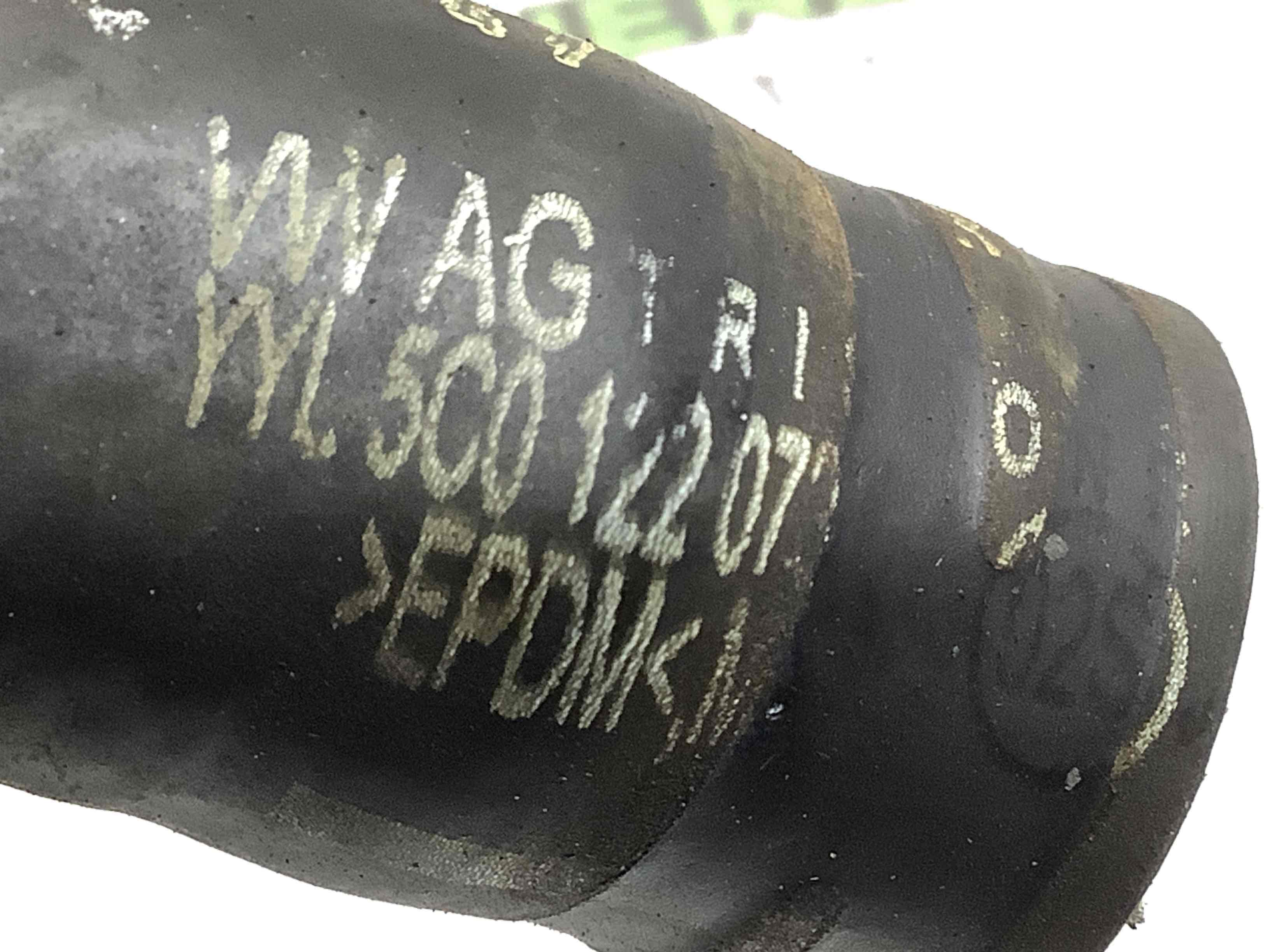 Патрубок трубопровід, шланг